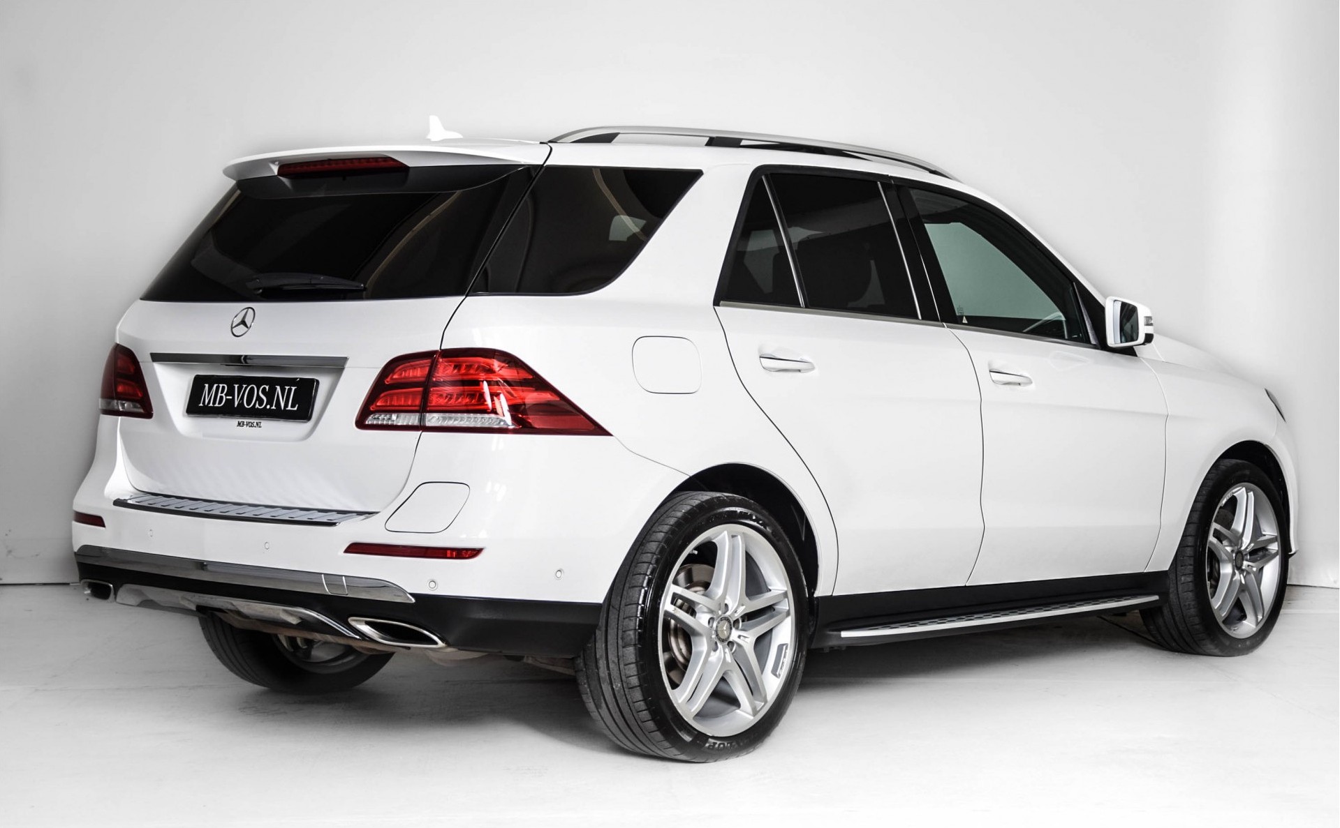 Mercedes-Benz GLE-Klasse 500 e 4MATIC AMG/Distronic/360Camera/Pano/Keyless/Memory Aut7 Foto 2