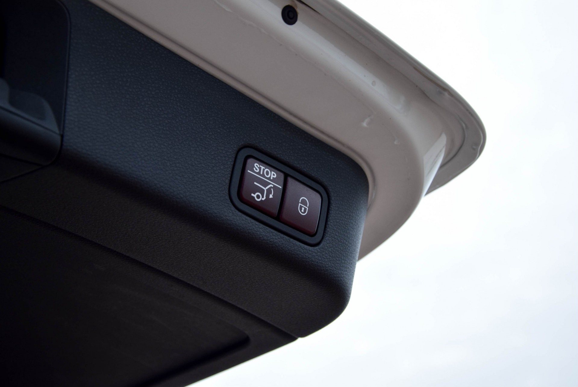 Mercedes-Benz GLE-Klasse 500 e 4MATIC AMG/Distronic/360Camera/Pano/Keyless/Memory Aut7 Foto 24