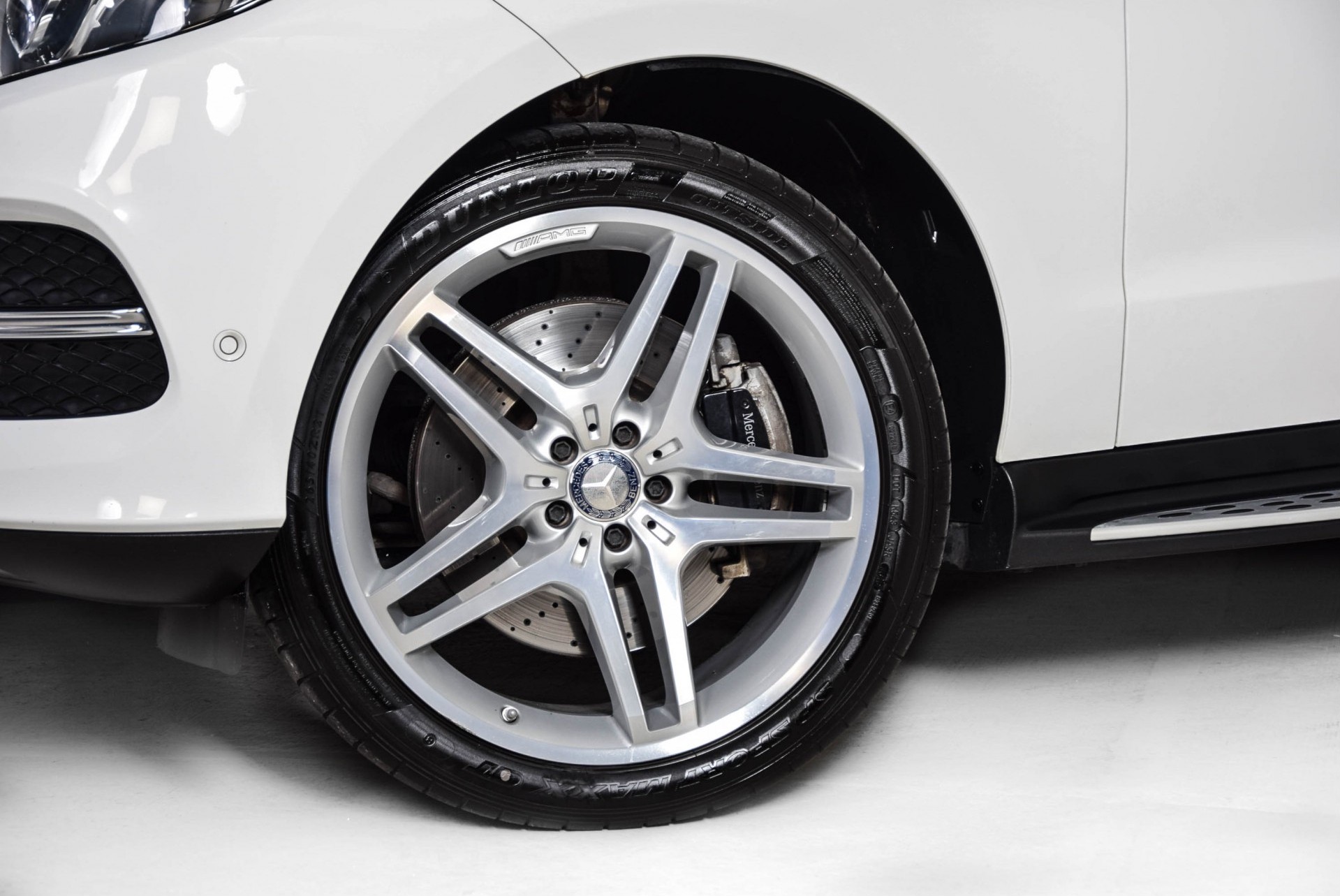 Mercedes-Benz GLE-Klasse 500 e 4MATIC AMG/Distronic/360Camera/Pano/Keyless/Memory Aut7 Foto 32