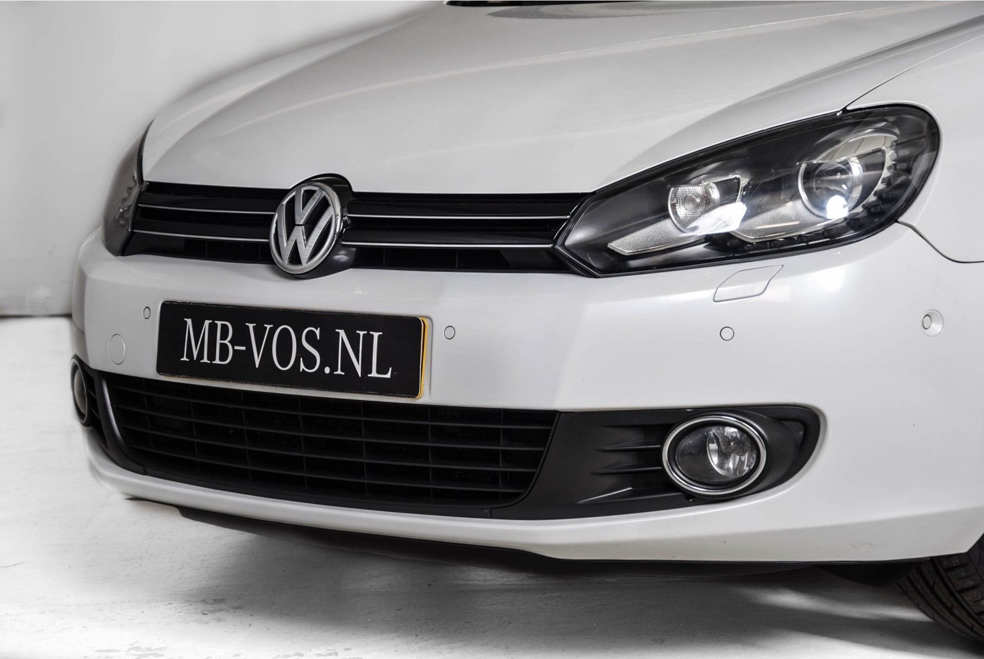 Volkswagen Golf Cabriolet 2.0 TDI Bluemotion Xenon/19''/Navi/Camera/PDC/DSG Aut6 Foto 21