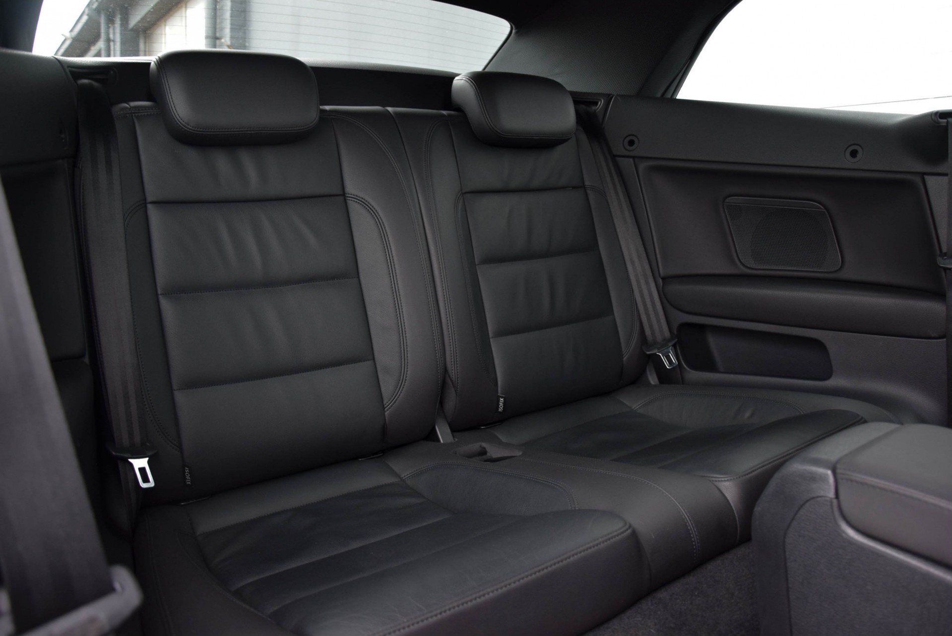 Volkswagen Golf Cabriolet 2.0 TDI Bluemotion Xenon/19''/Navi/Camera/PDC/DSG Aut6 Foto 6