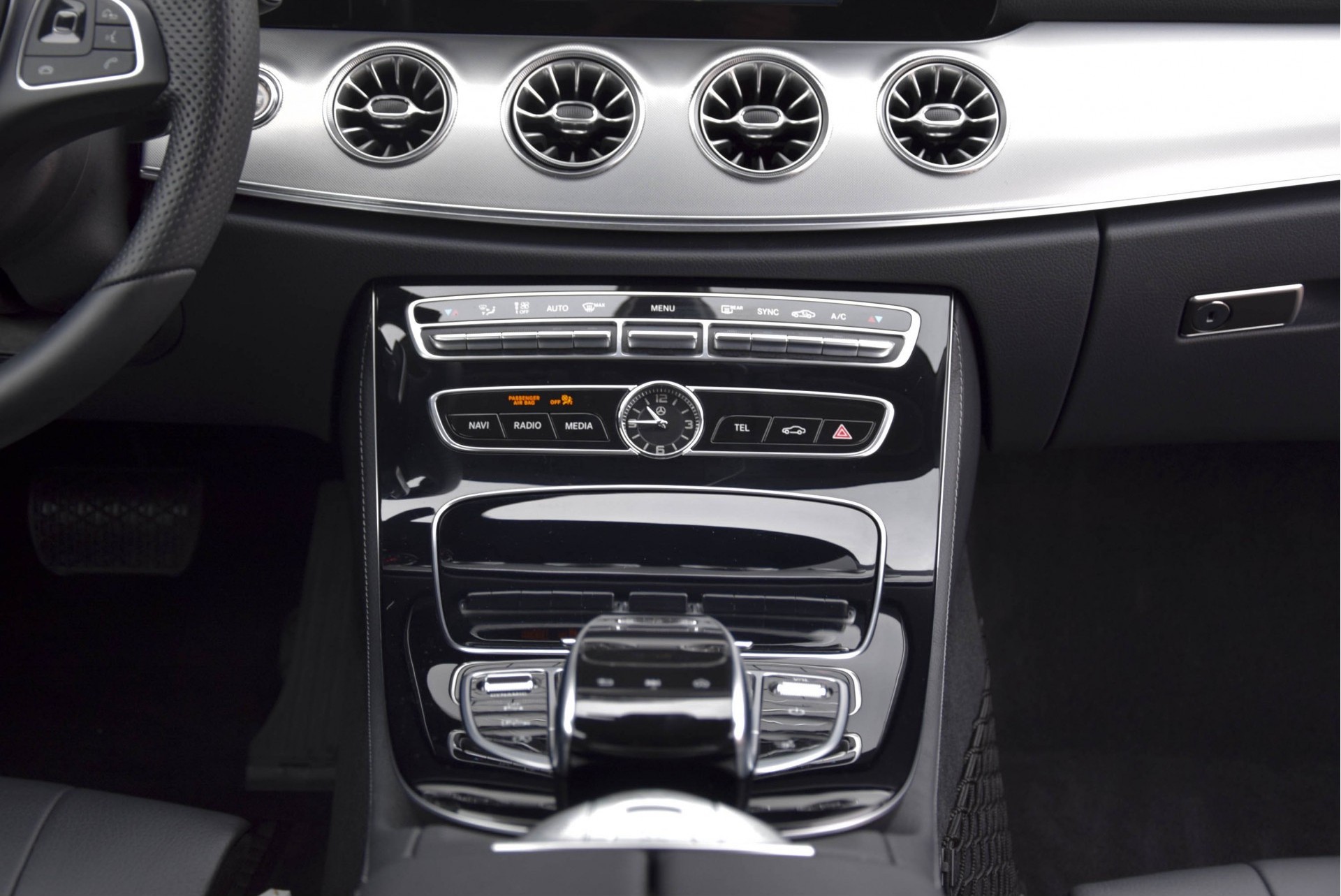 Mercedes-Benz E-Klasse Cabrio 200 Premium Plus Foto 20