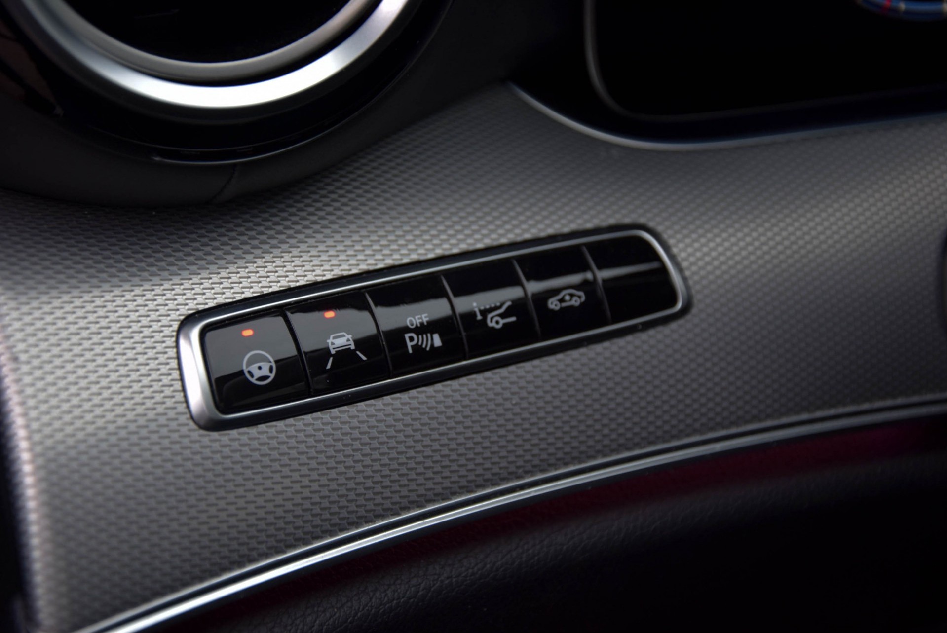 Mercedes-Benz E-Klasse AMG E63 S 4M+ Designo/Night/Massage/Distronic/Pano/360/Keyless/Burmester/Standkachel Aut9 Foto 10