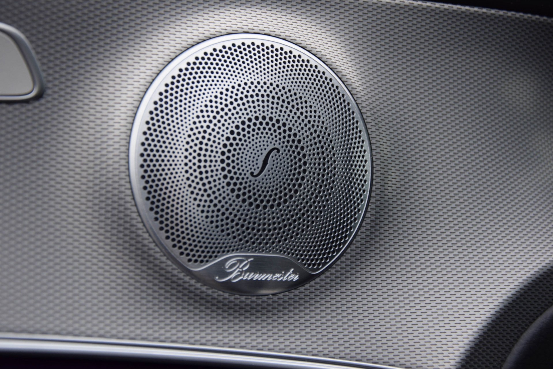 Mercedes-Benz E-Klasse AMG E63 S 4M+ Designo/Night/Massage/Distronic/Pano/360/Keyless/Burmester/Standkachel Aut9 Foto 24