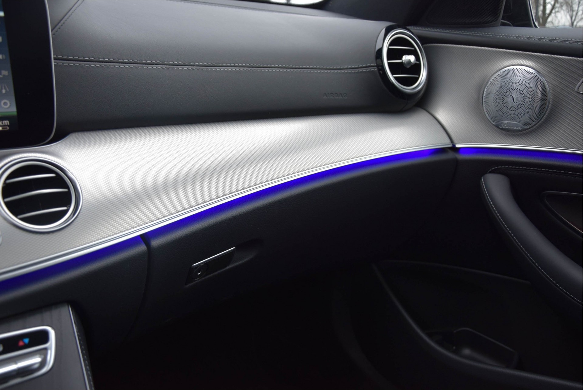 Mercedes-Benz E-Klasse AMG E63 S 4M+ Designo/Night/Massage/Distronic/Pano/360/Keyless/Burmester/Standkachel Aut9 Foto 26