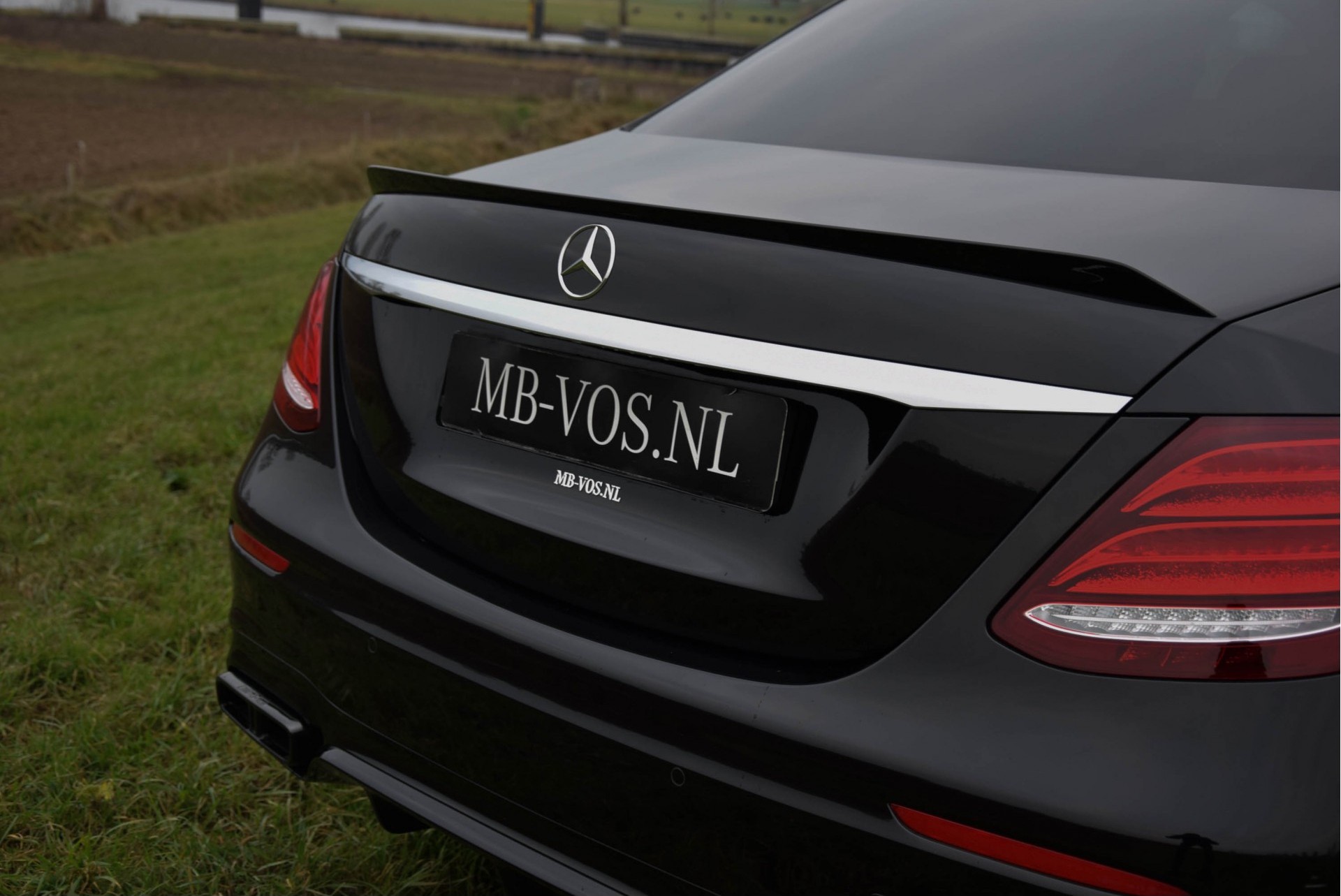 Mercedes-Benz E-Klasse AMG E63 S 4M+ Designo/Night/Massage/Distronic/Pano/360/Keyless/Burmester/Standkachel Aut9 Foto 37