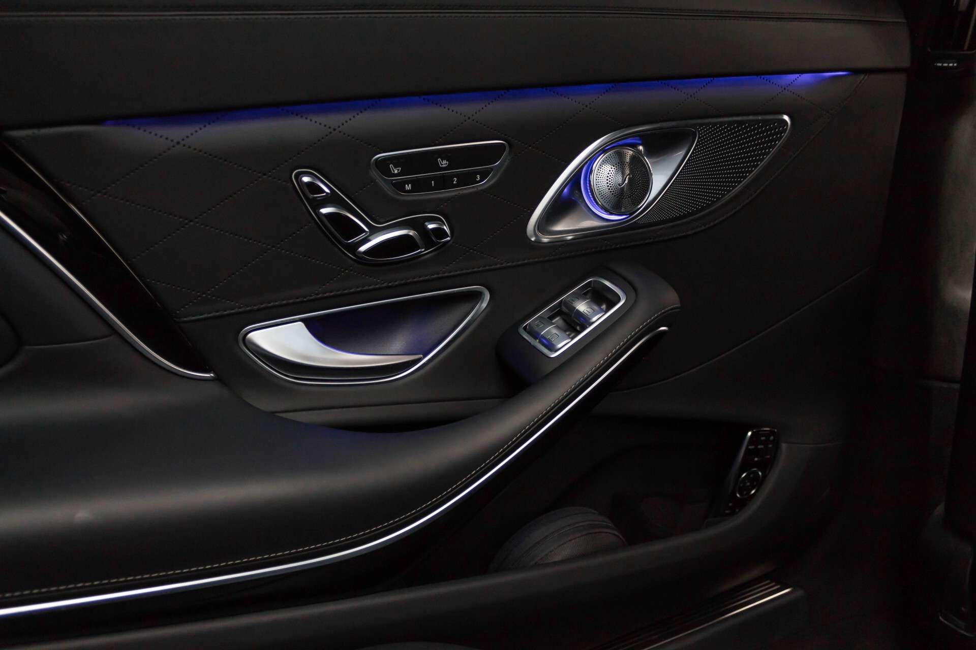 Mercedes-Benz S-Klasse 500 Maybach Exclusive Aut9 1ste eigenaar Foto 64