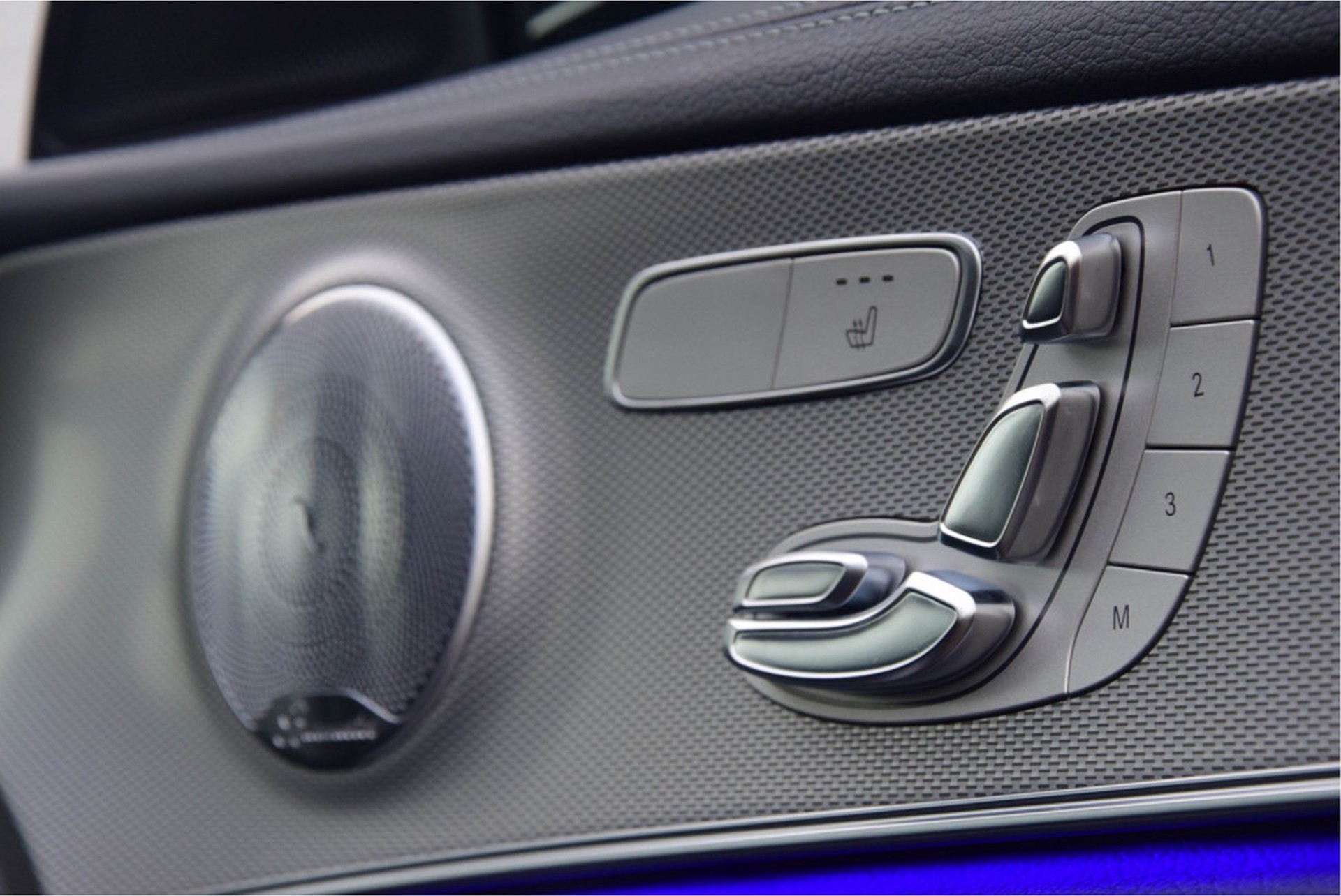 Mercedes-Benz E-Klasse 350d AMG Luchtvering/Distronic/Burmester/Keyless/Nappa Aut9 Foto 11