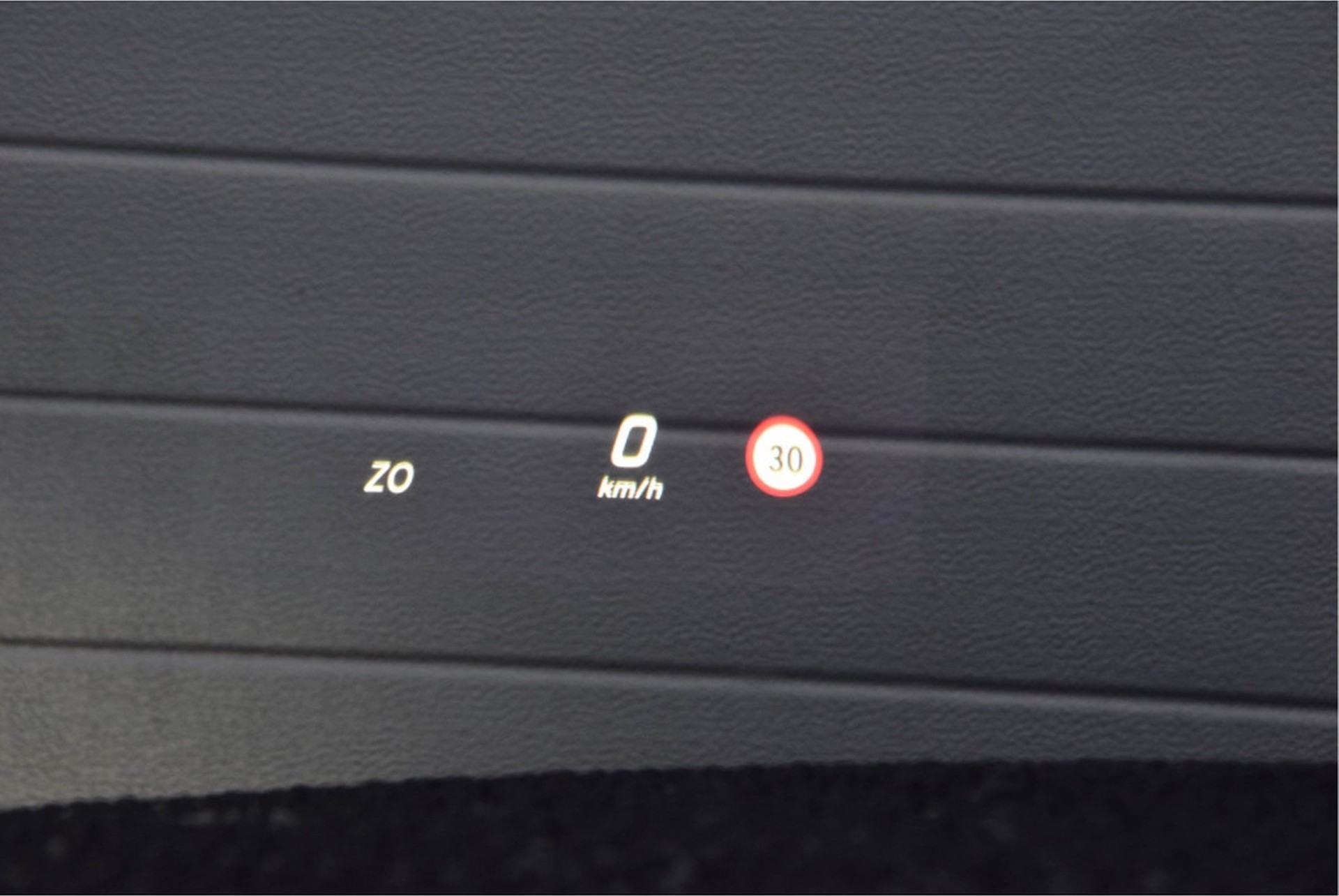 Mercedes-Benz E-Klasse 350d AMG Luchtvering/Distronic/Burmester/Keyless/Nappa Aut9 Foto 17