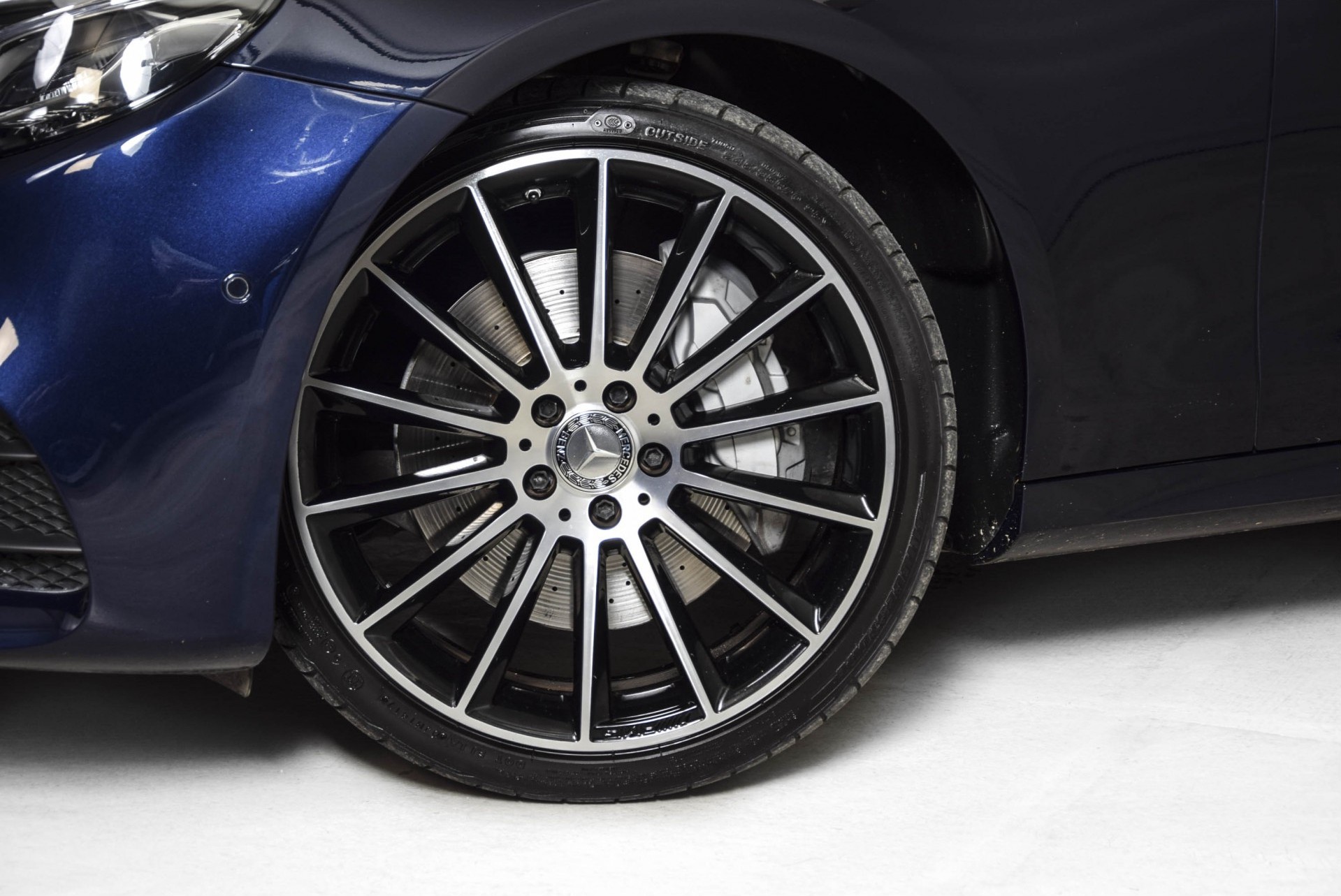 Mercedes-Benz E-Klasse 350d AMG Luchtvering/Distronic/Burmester/Keyless/Nappa Aut9 Foto 28