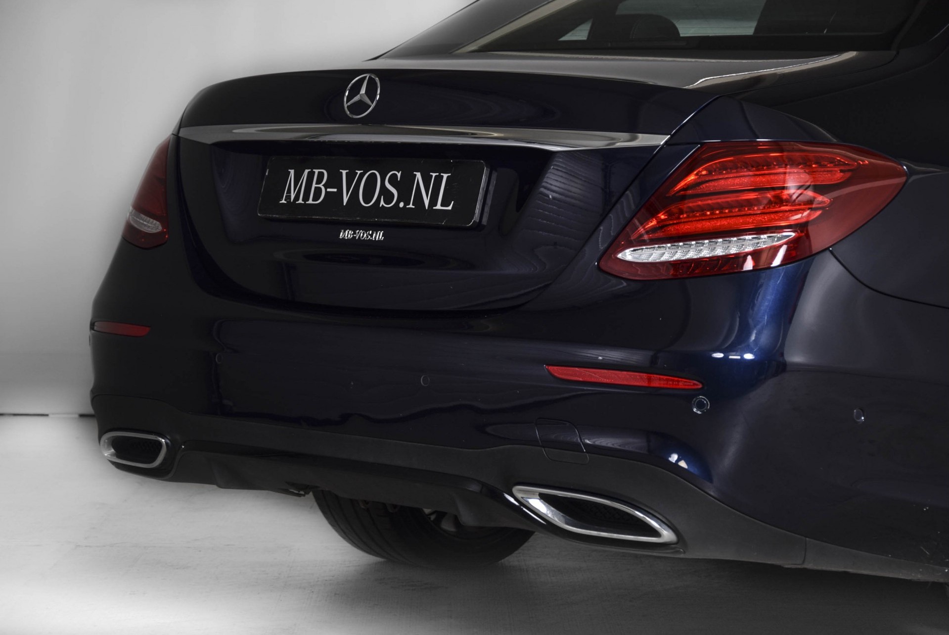 Mercedes-Benz E-Klasse 350d AMG Luchtvering/Distronic/Burmester/Keyless/Nappa Aut9 Foto 29