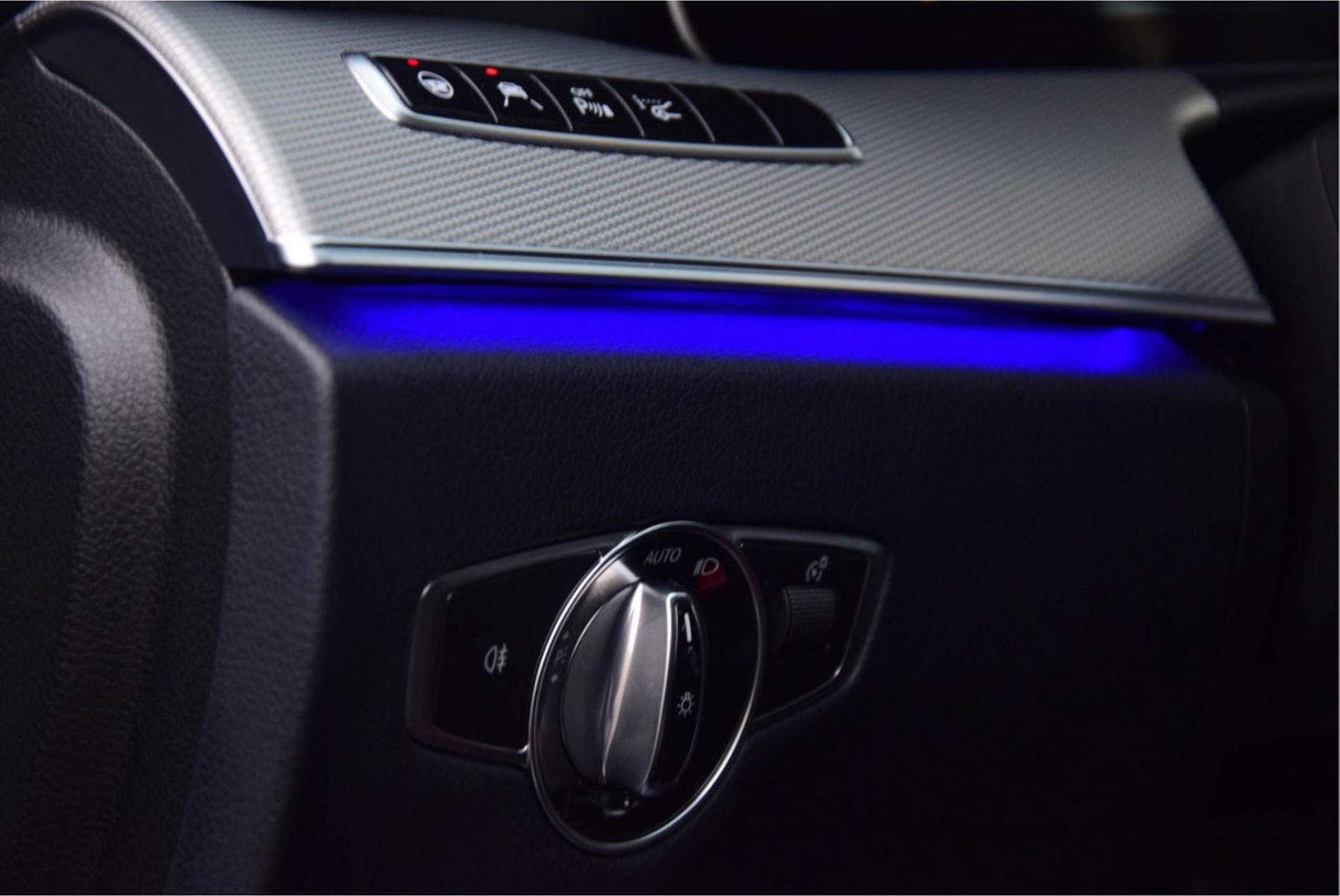 Mercedes-Benz E-Klasse 350d AMG Luchtvering/Distronic/Burmester/Keyless/Nappa Aut9 Foto 7