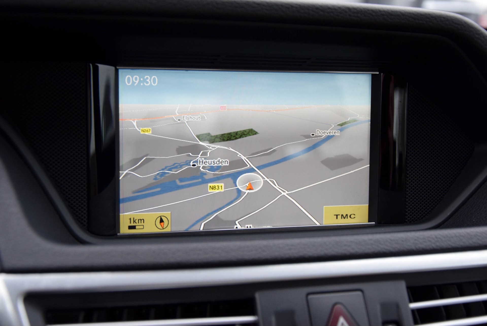 Mercedes-Benz E-Klasse 200 CGI Sport Leer/Comand/Entertainment/ILS Aut7 Foto 14