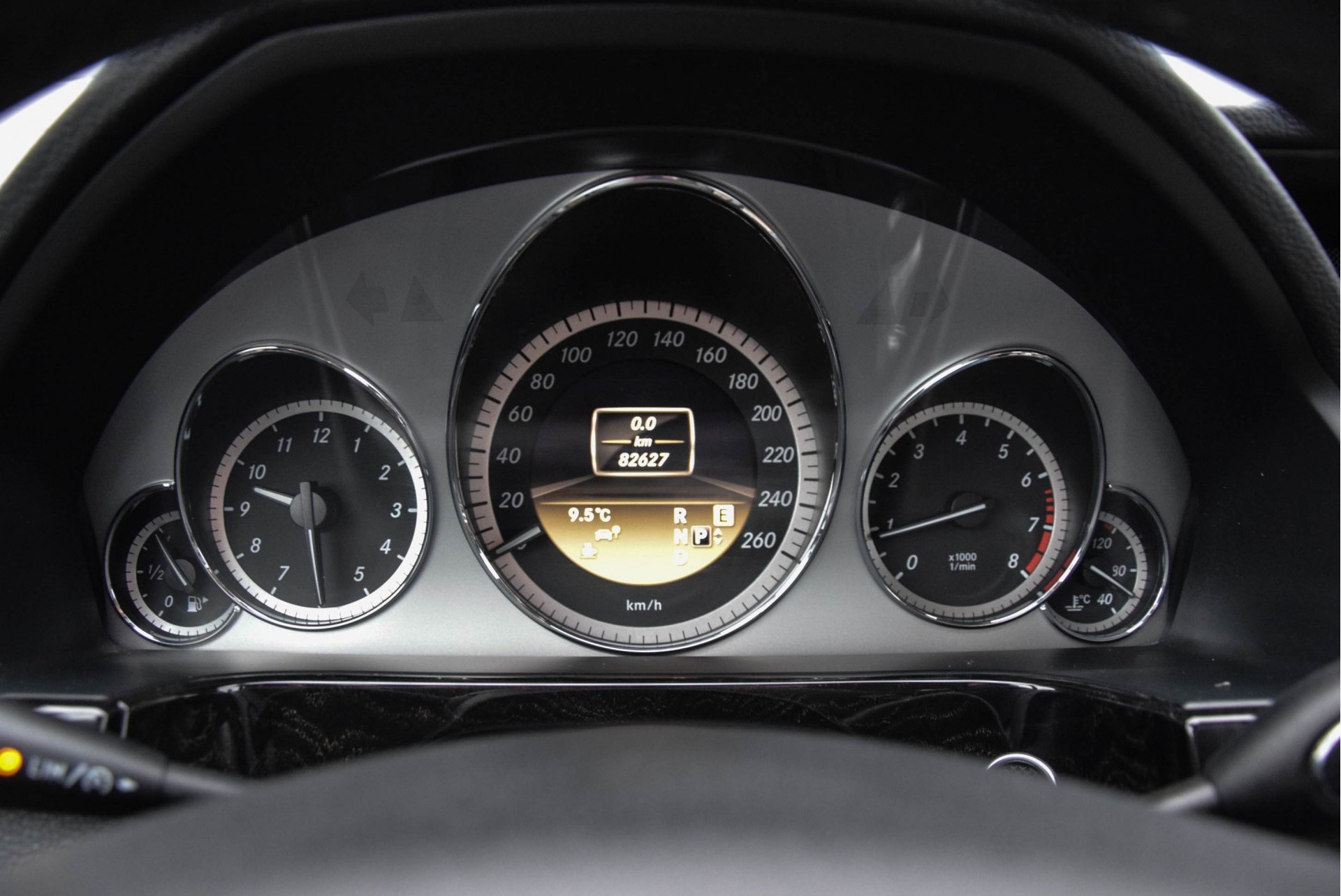 Mercedes-Benz E-Klasse 200 CGI Sport Leer/Comand/Entertainment/ILS Aut7 Foto 7