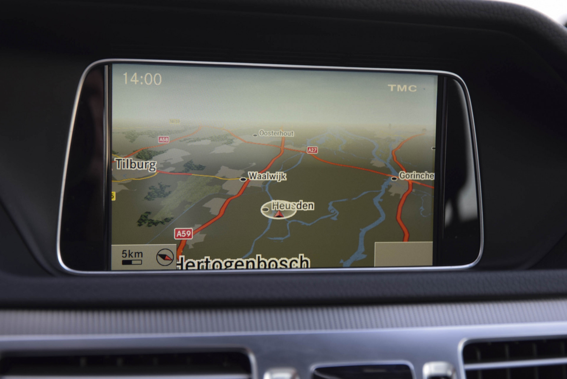 Mercedes-Benz E-Klasse 500 AMG Bang&Olufsen Exclusive/Pano/Distronic/Memory/Camera/DAB Aut7 Foto 12