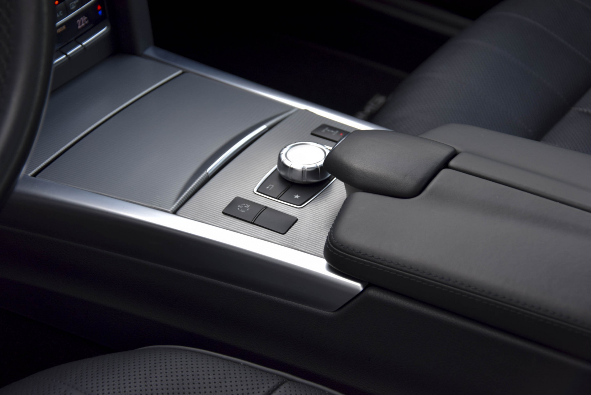 Mercedes-Benz E-Klasse 500 AMG Bang&Olufsen Exclusive/Pano/Distronic/Memory/Camera/DAB Aut7 Foto 15