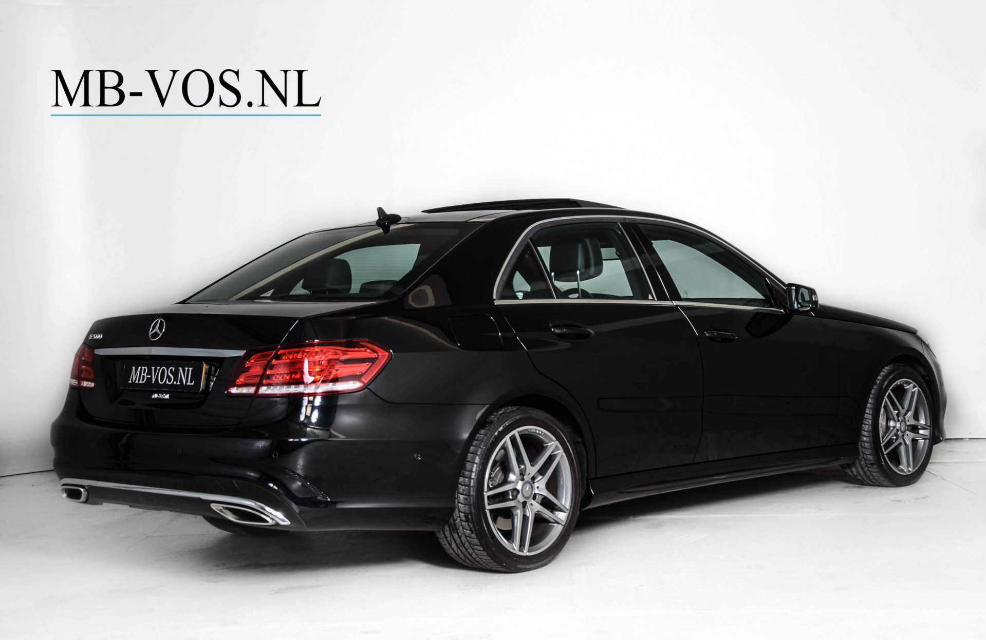 Mercedes-Benz E-Klasse 500 AMG Bang&Olufsen Exclusive/Pano/Distronic/Memory/Camera/DAB Aut7 Foto 2