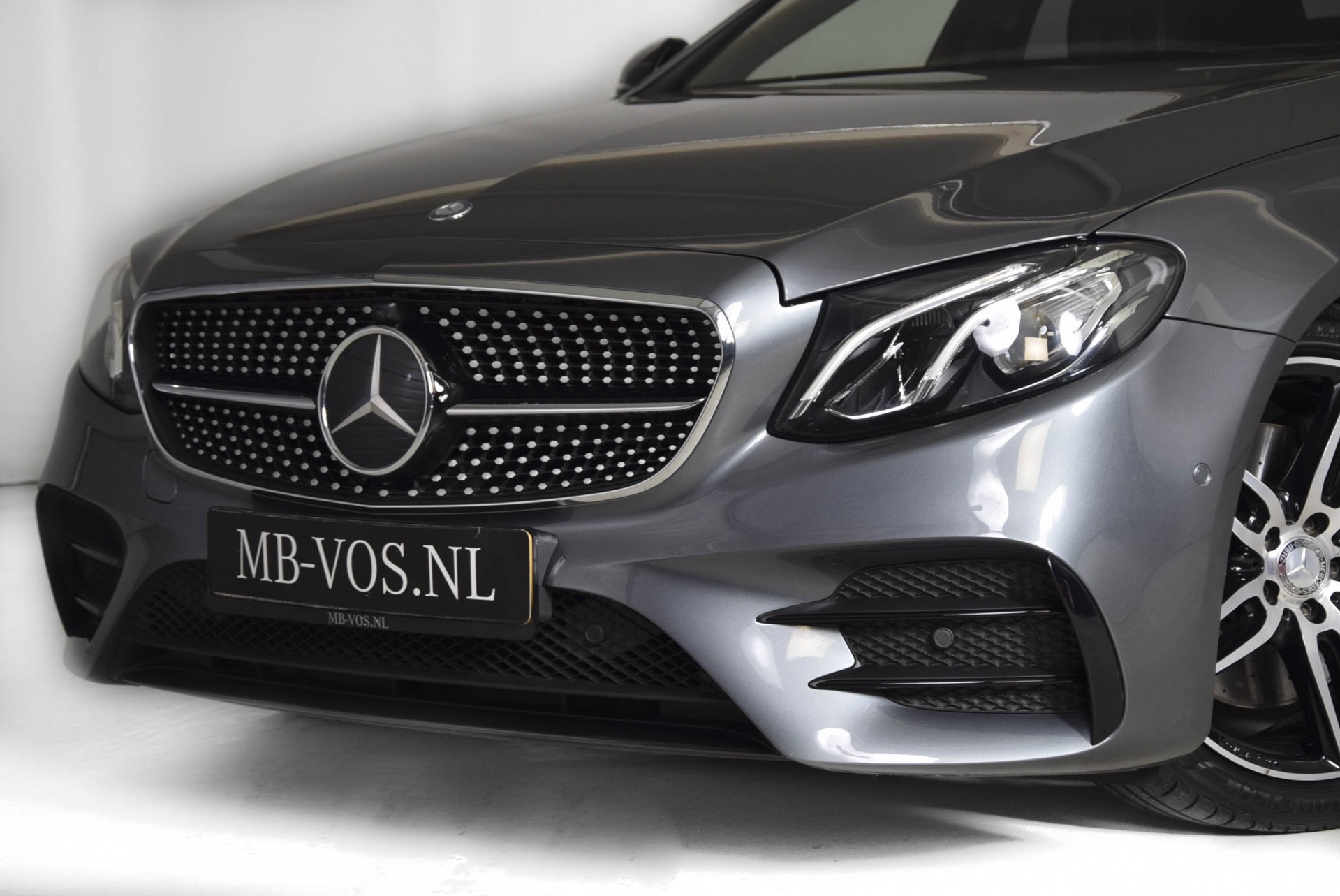 Mercedes-Benz E-Klasse 350 d AMG Luchtvering/Distronic/Keyless/Burmester/Massage/Panorama Aut9 Foto 29