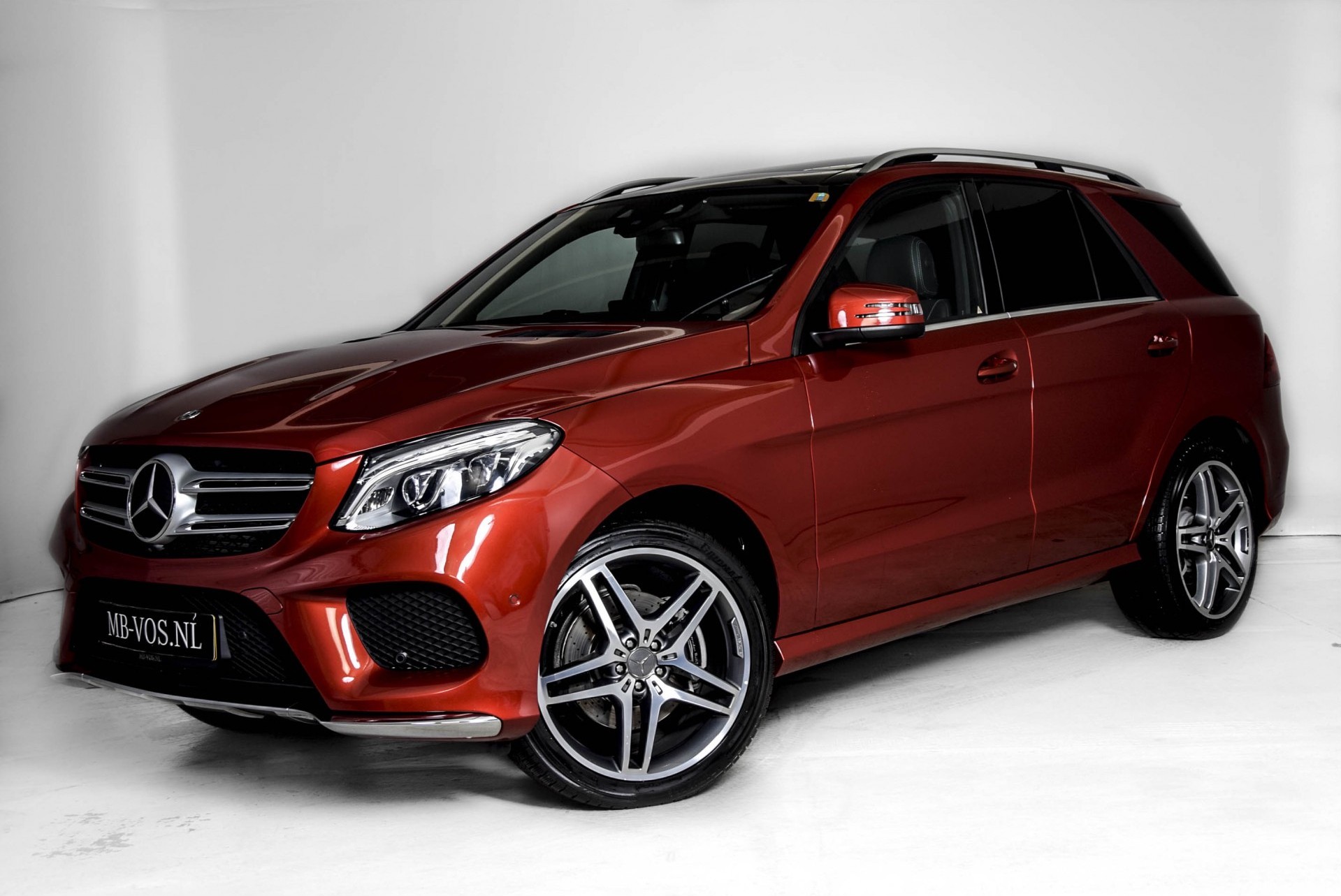 Mercedes-Benz GLE-Klasse 350 d 4-M AMG Sport Edition Panorama Luchtvering Distronic Nappa Aut9 Foto 1