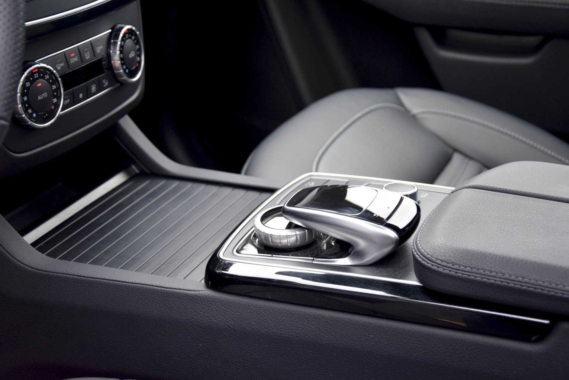 Mercedes-Benz GLE-Klasse 350 d 4-M AMG Sport Edition Panorama Luchtvering Distronic Nappa Aut9 Foto 15