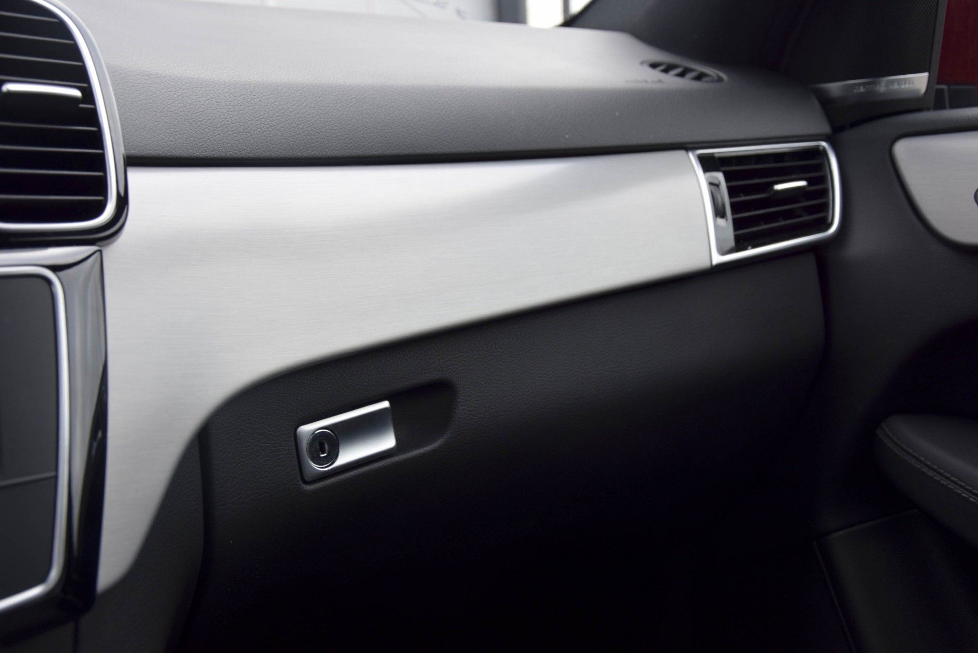 Mercedes-Benz GLE-Klasse 350 d 4-M AMG Sport Edition Panorama Luchtvering Distronic Nappa Aut9 Foto 16