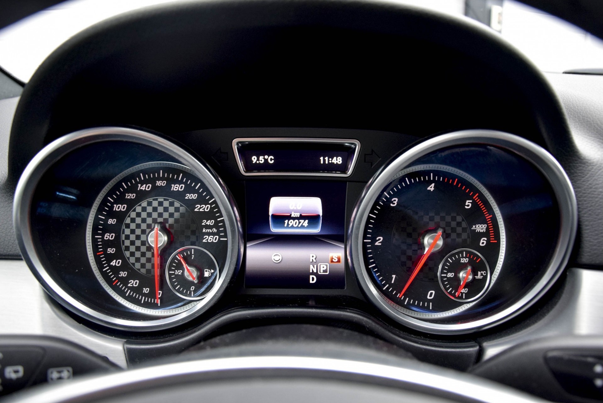 Mercedes-Benz GLE-Klasse 350 d 4-M AMG Sport Edition Panorama Luchtvering Distronic Nappa Aut9 Foto 7