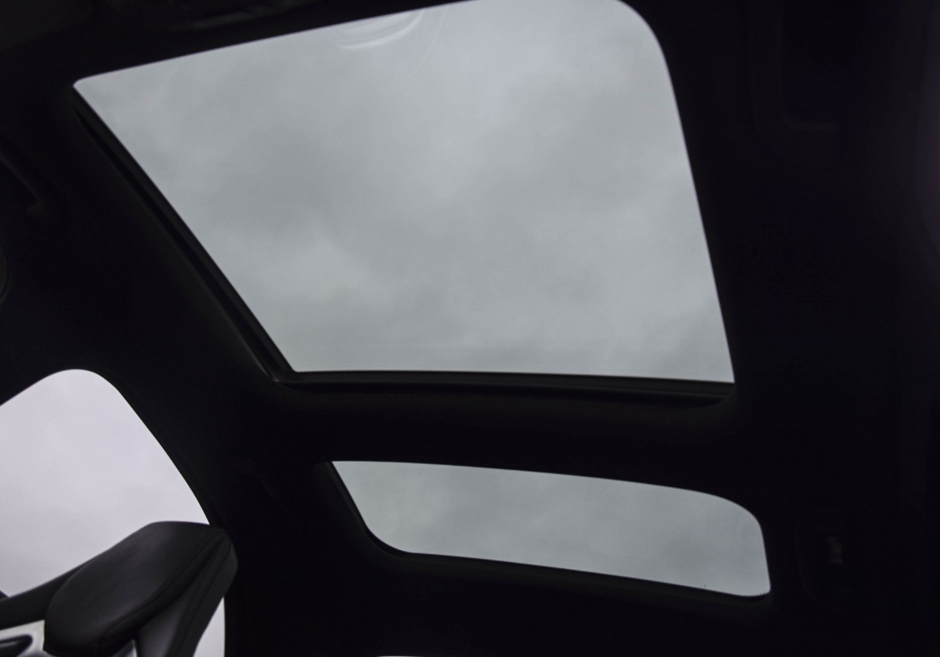 Mercedes-Benz C-Klasse 63 AMG S Edition 1 Panorama/Distronic/Head-Up/Memory/Keyless/Burmester Aut7 Foto 26