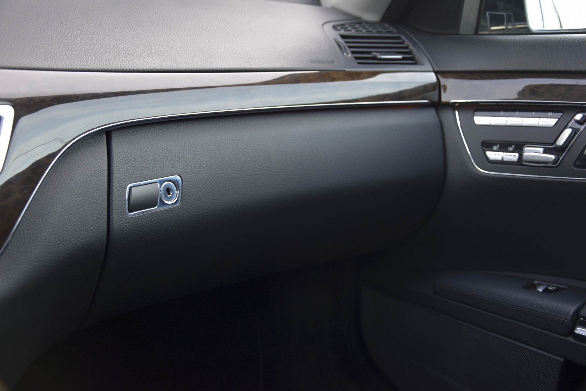 Mercedes-Benz S-Klasse 350 Bluetec Prestige Plus Aut7 Foto 16