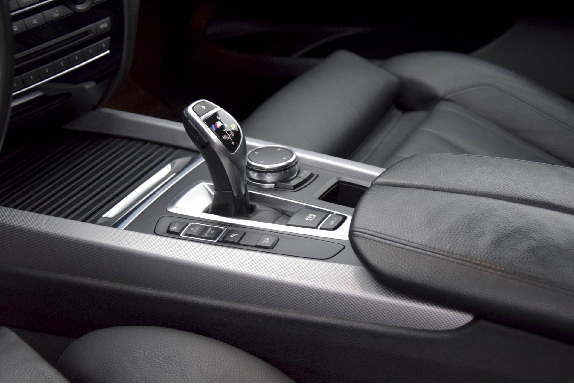 BMW X5 5.0d M Panorama/Shadowline/Drivingassist/Comfortacces/Adaptive/Softclose Aut8 Foto 18