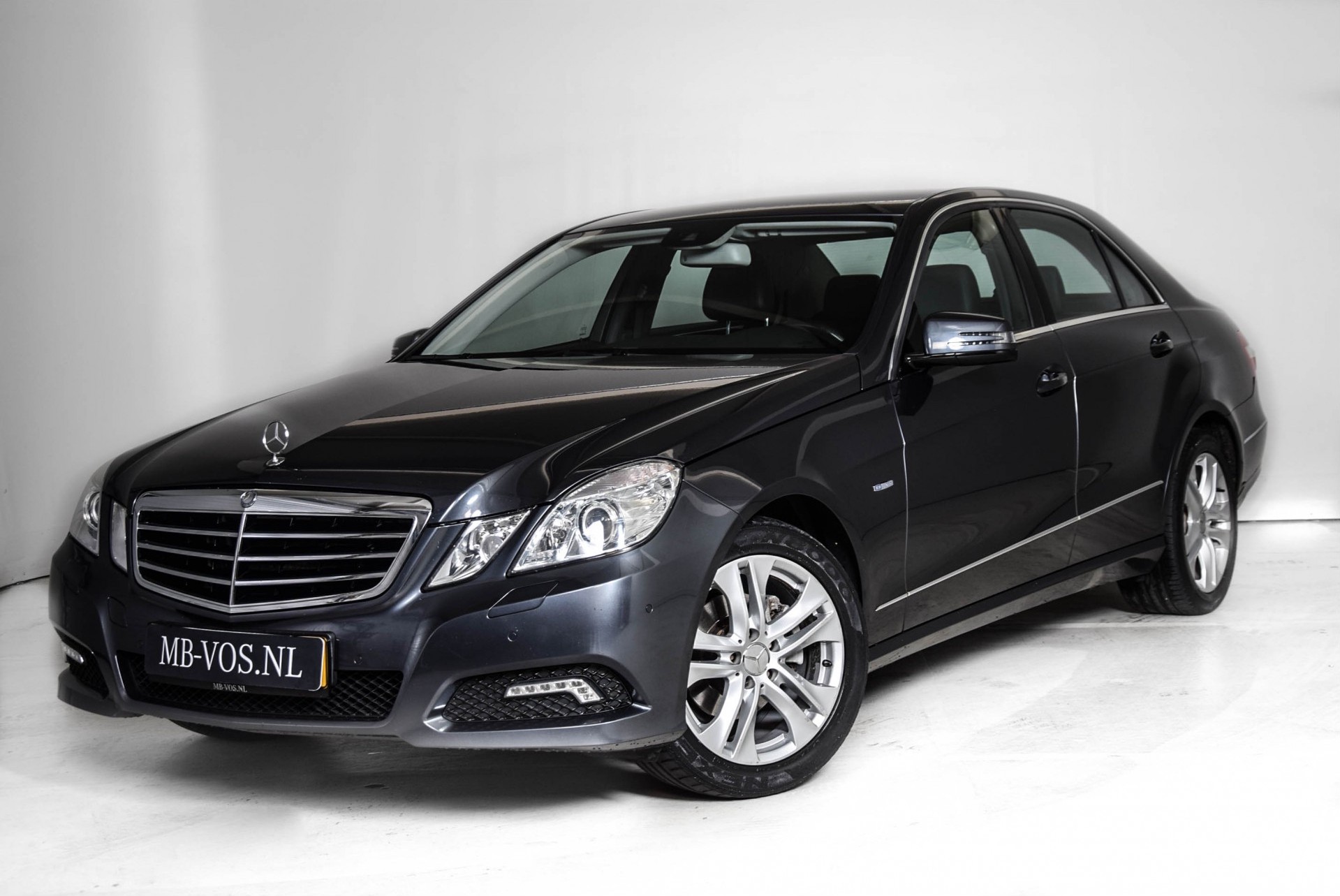 Mercedes-Benz E-Klasse 200 CGI Avantgarde ILS/Navi/Afn-trekhaak Aut5 Foto 1