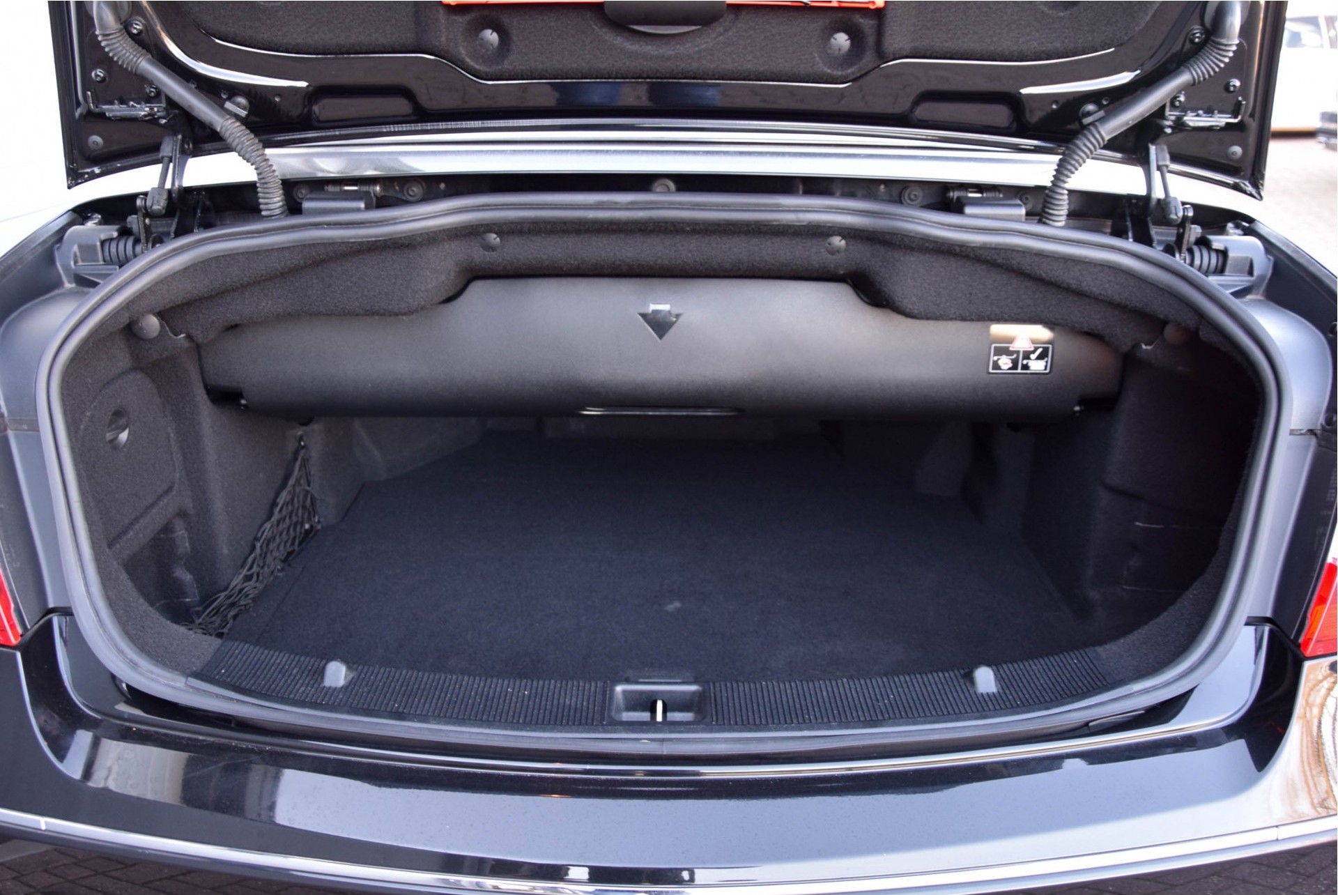 Mercedes-Benz E-Klasse Cabrio 350 CGI AMG/ILS/Distronic/Memory/Keyless Aut7 Foto 19