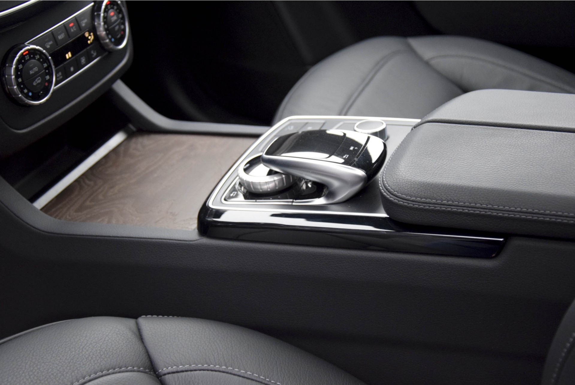 Mercedes-Benz GLE-Klasse Coupé 350d 4Matic AMG/ActiveCurveSystem/Pano/HarmanKardon/Keyless/Camera/Trekhaak Aut9 Foto 17