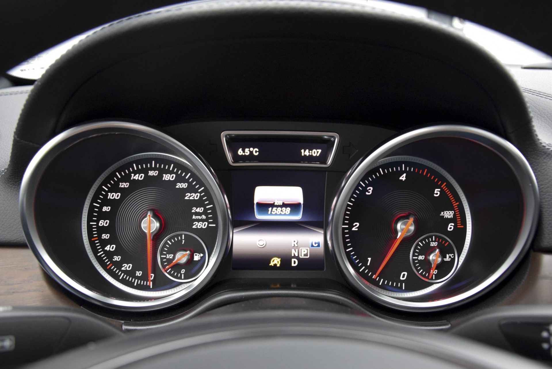 Mercedes-Benz GLE-Klasse Coupé 350d 4Matic AMG/ActiveCurveSystem/Pano/HarmanKardon/Keyless/Camera/Trekhaak Aut9 Foto 6