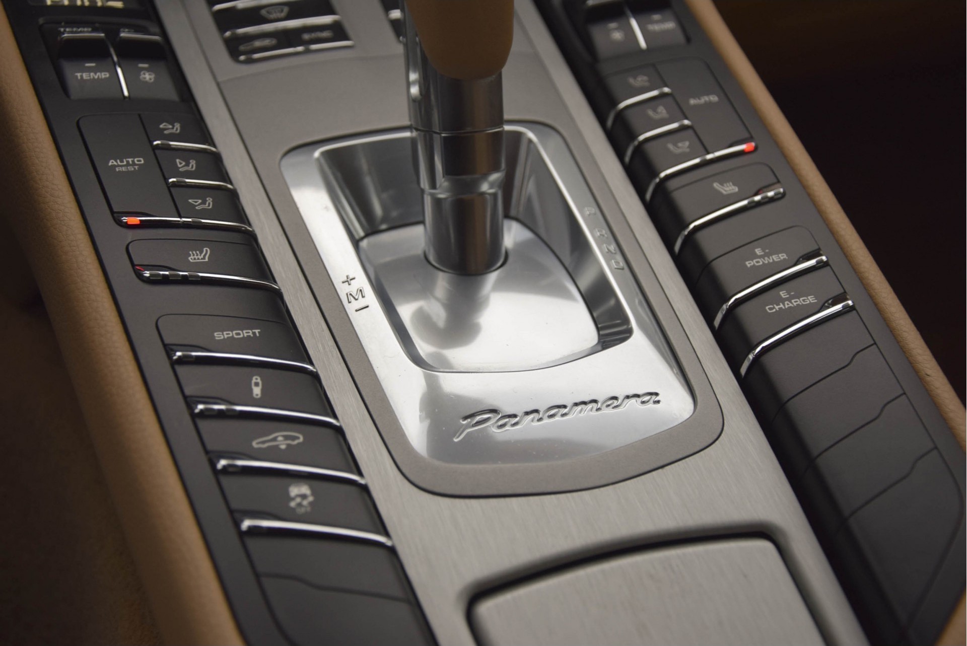 Porsche Panamera 3.0 S E-Hybrid 1ste eigenaar Foto 14