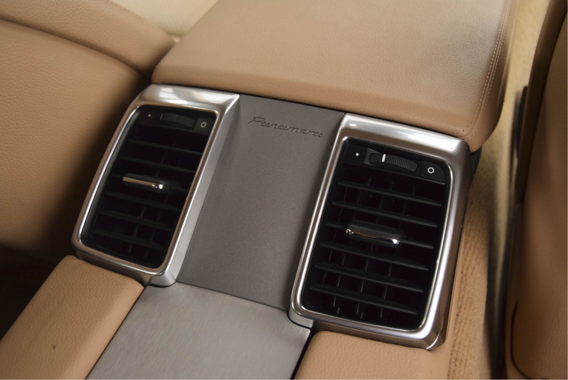 Porsche Panamera 3.0 S E-Hybrid 1ste eigenaar Foto 15