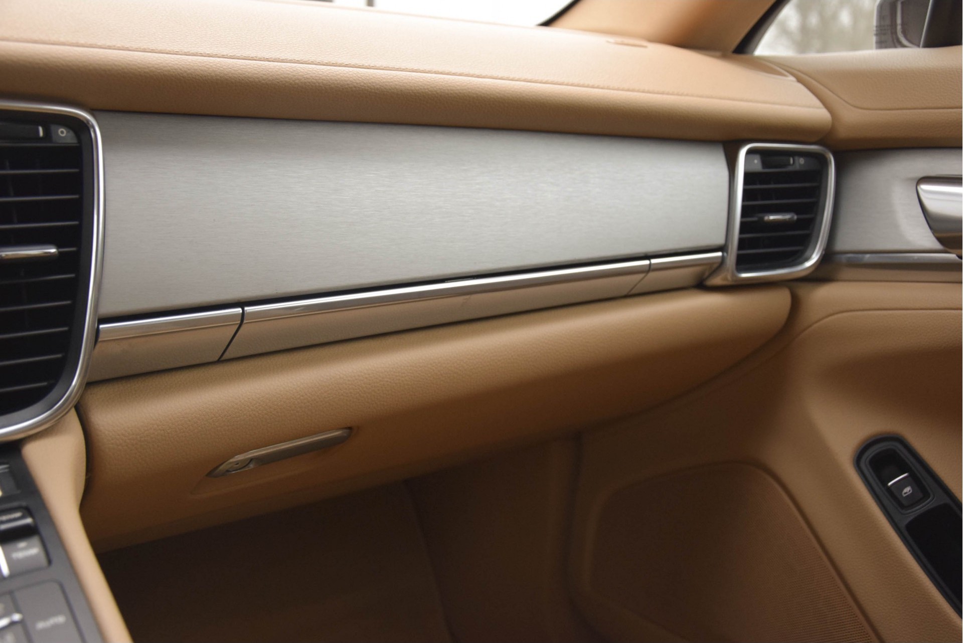 Porsche Panamera 3.0 S E-Hybrid 1ste eigenaar Foto 16