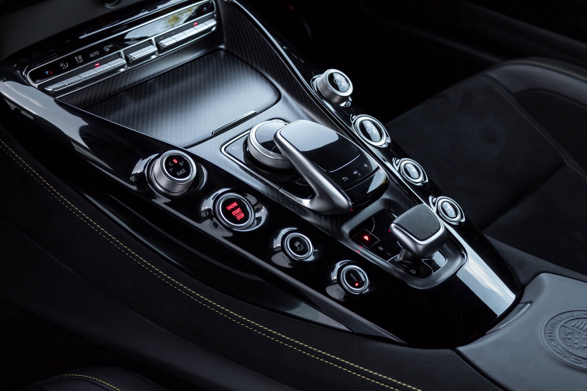 Mercedes-Benz AMG GT 4.0 R Designo Full Carbon Burmester Highend Distronic Camera Aut9 Foto 23