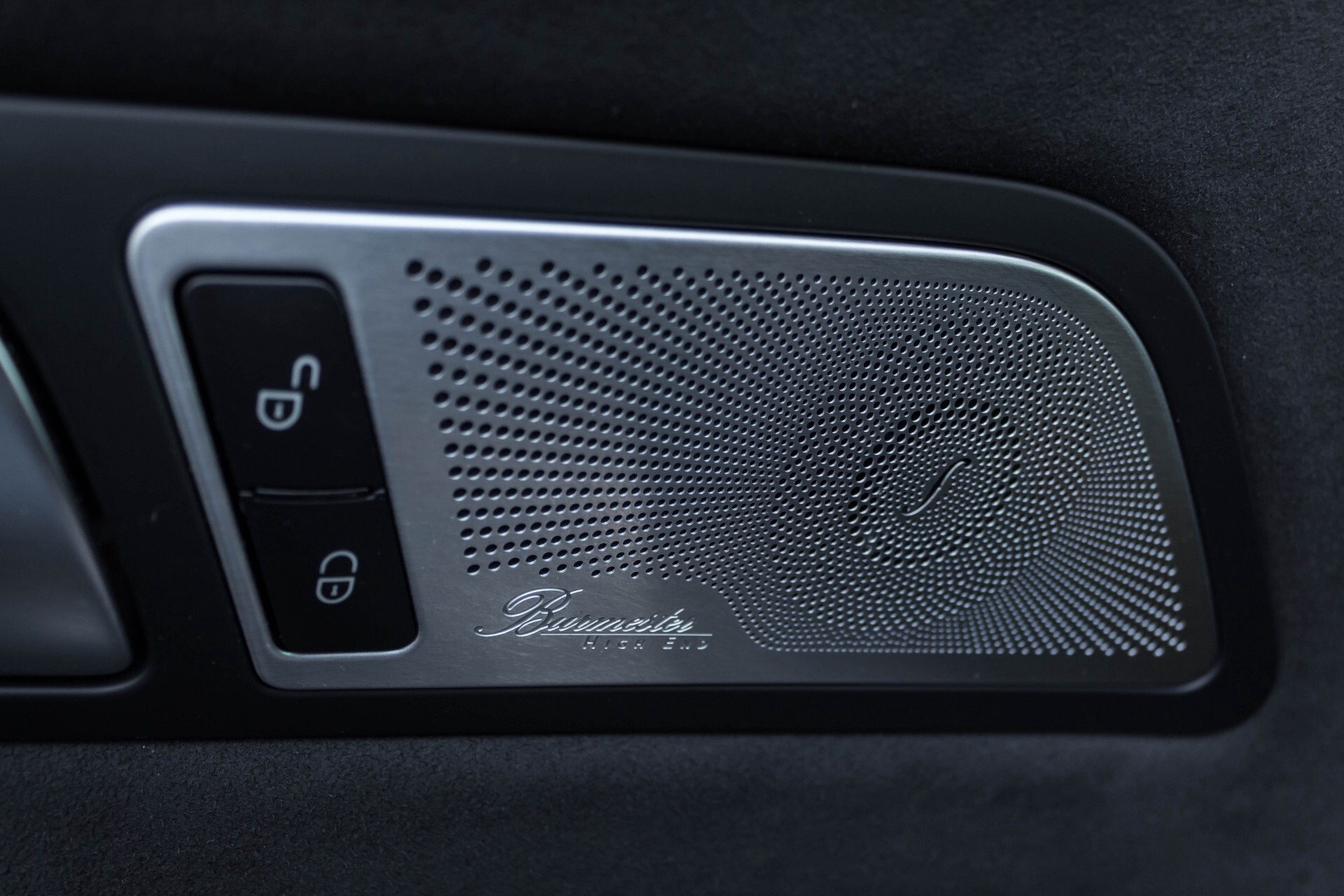 Mercedes-Benz AMG GT 4.0 R Designo Full Carbon Burmester Highend Distronic Camera Aut9 Foto 36