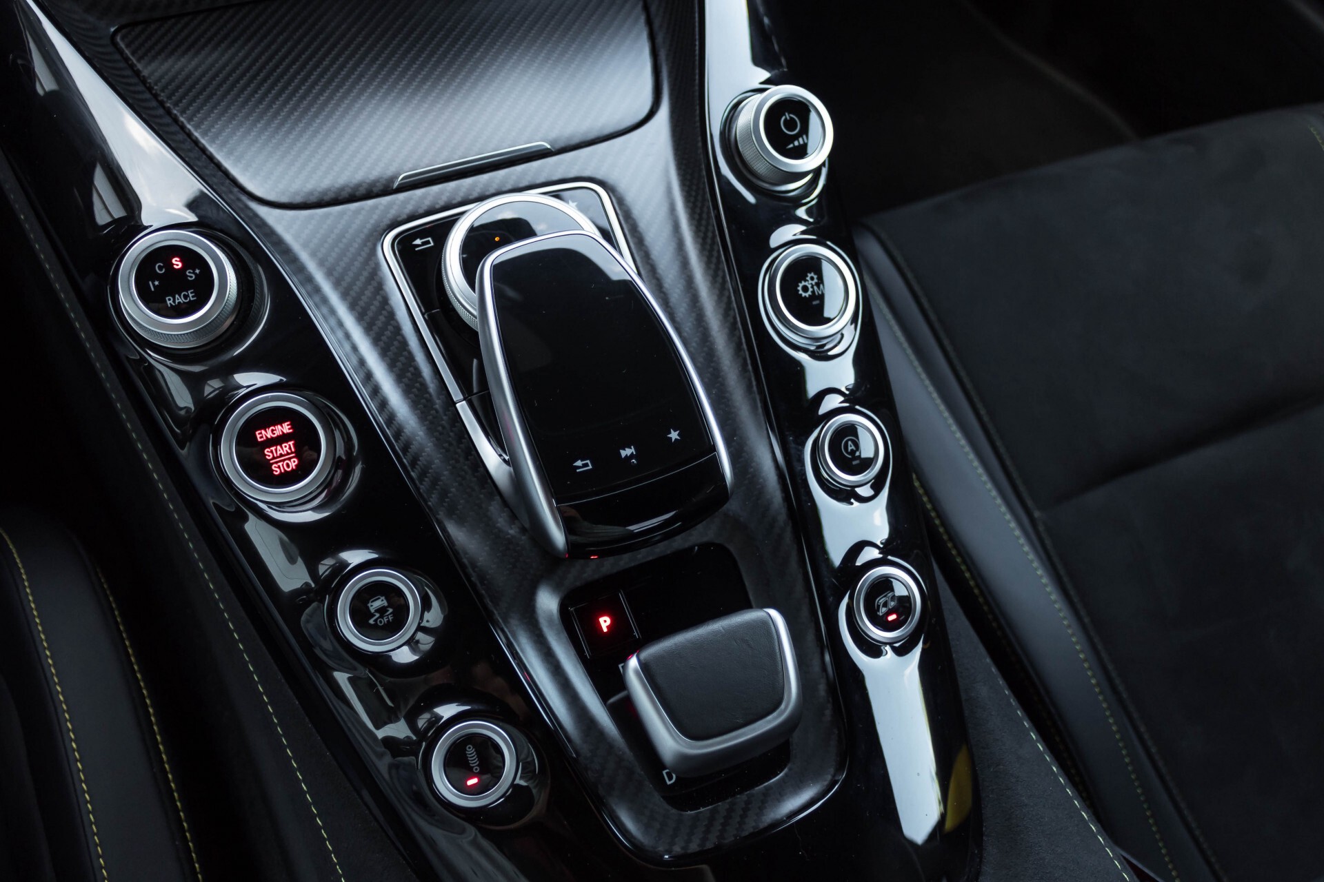 Mercedes-Benz AMG GT 4.0 R Designo Full Carbon Burmester Highend Distronic Camera Aut9 Foto 60