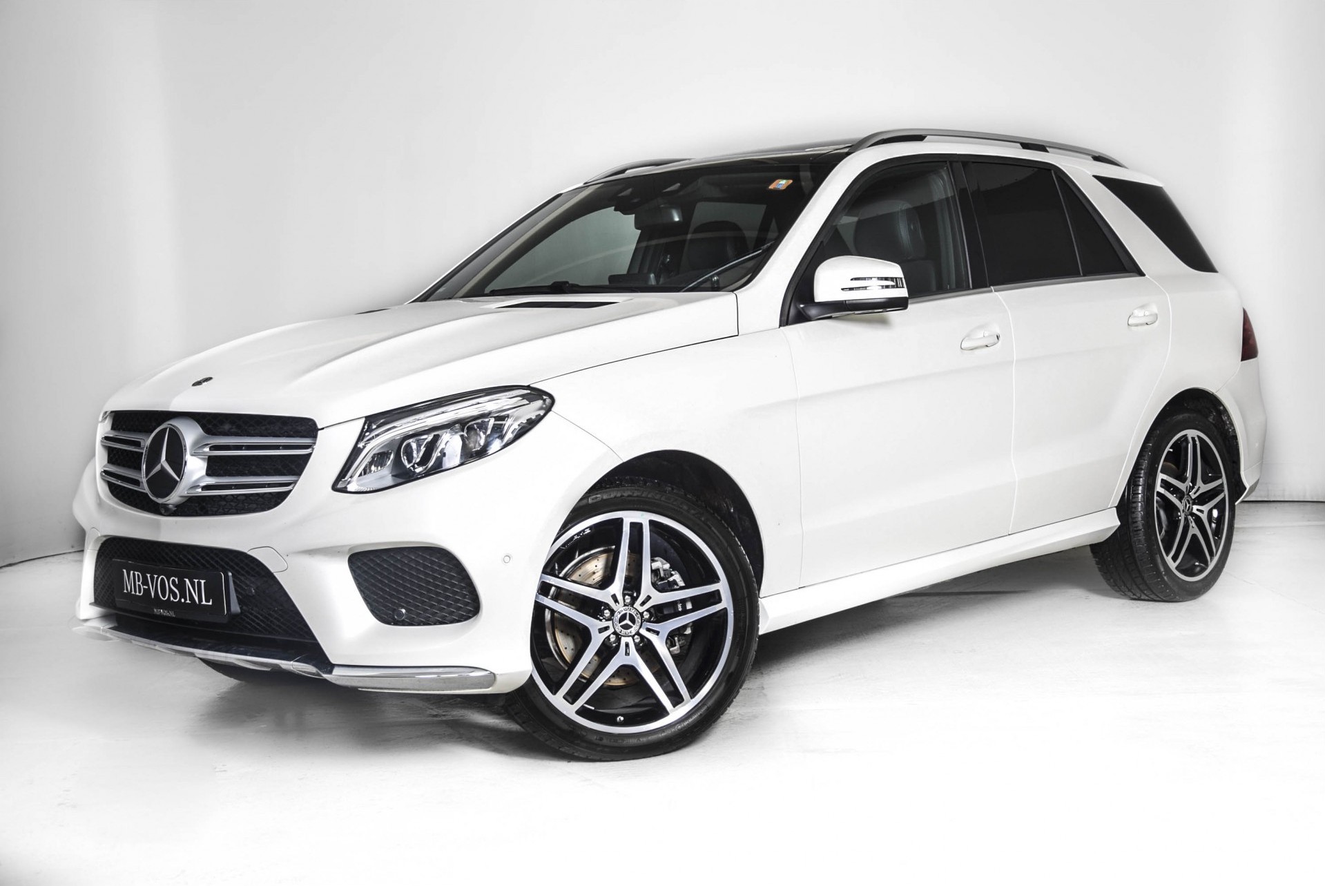 Mercedes-Benz GLE-Klasse 350 d 4-M AMG Designo Active Curve System/Carbon/Distronic/360/Harman/Panorama/Trekhaak/ILS Aut9 Foto 1