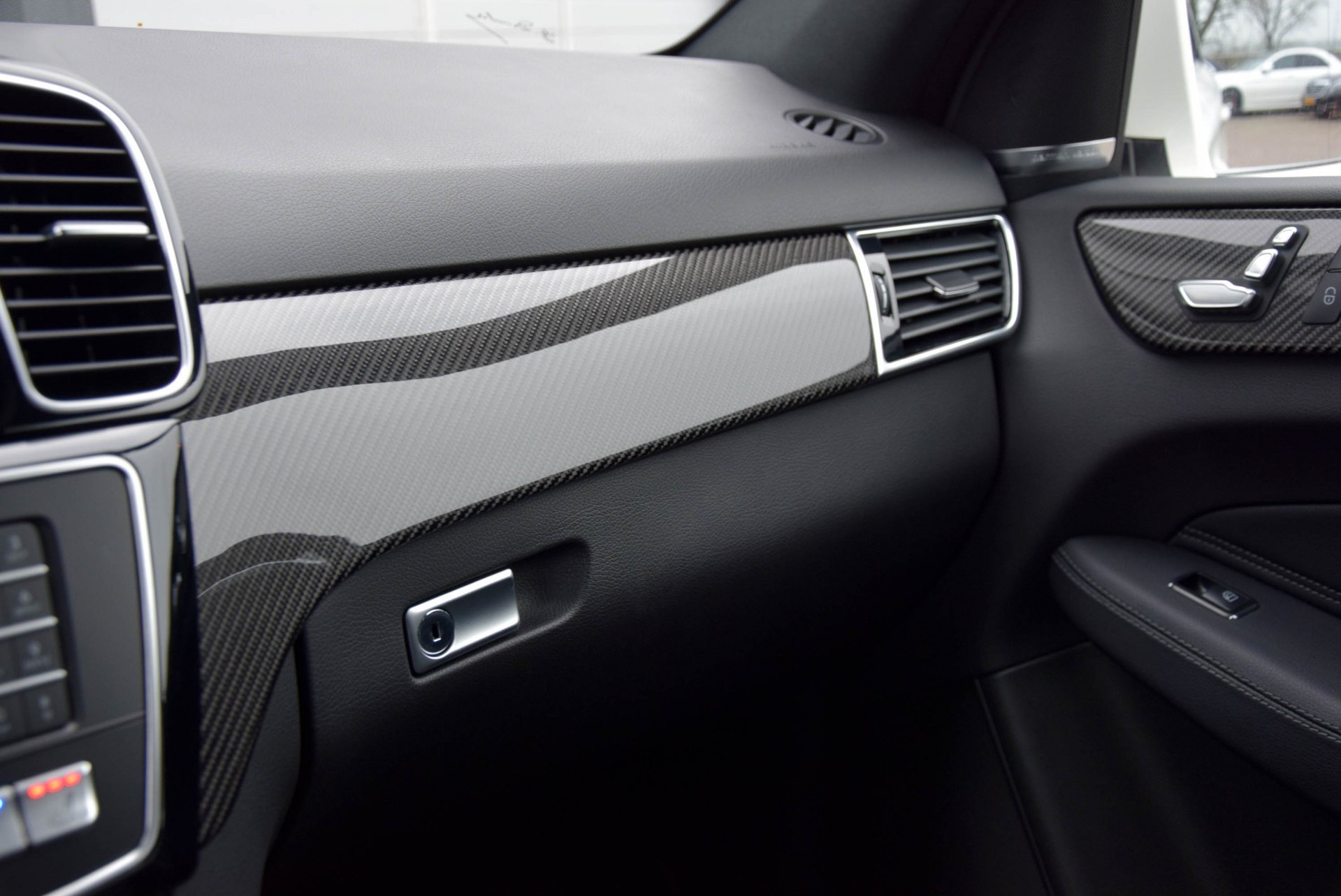 Mercedes-Benz GLE-Klasse 350 d 4-M AMG Designo Active Curve System/Carbon/Distronic/360/Harman/Panorama/Trekhaak/ILS Aut9 Foto 15