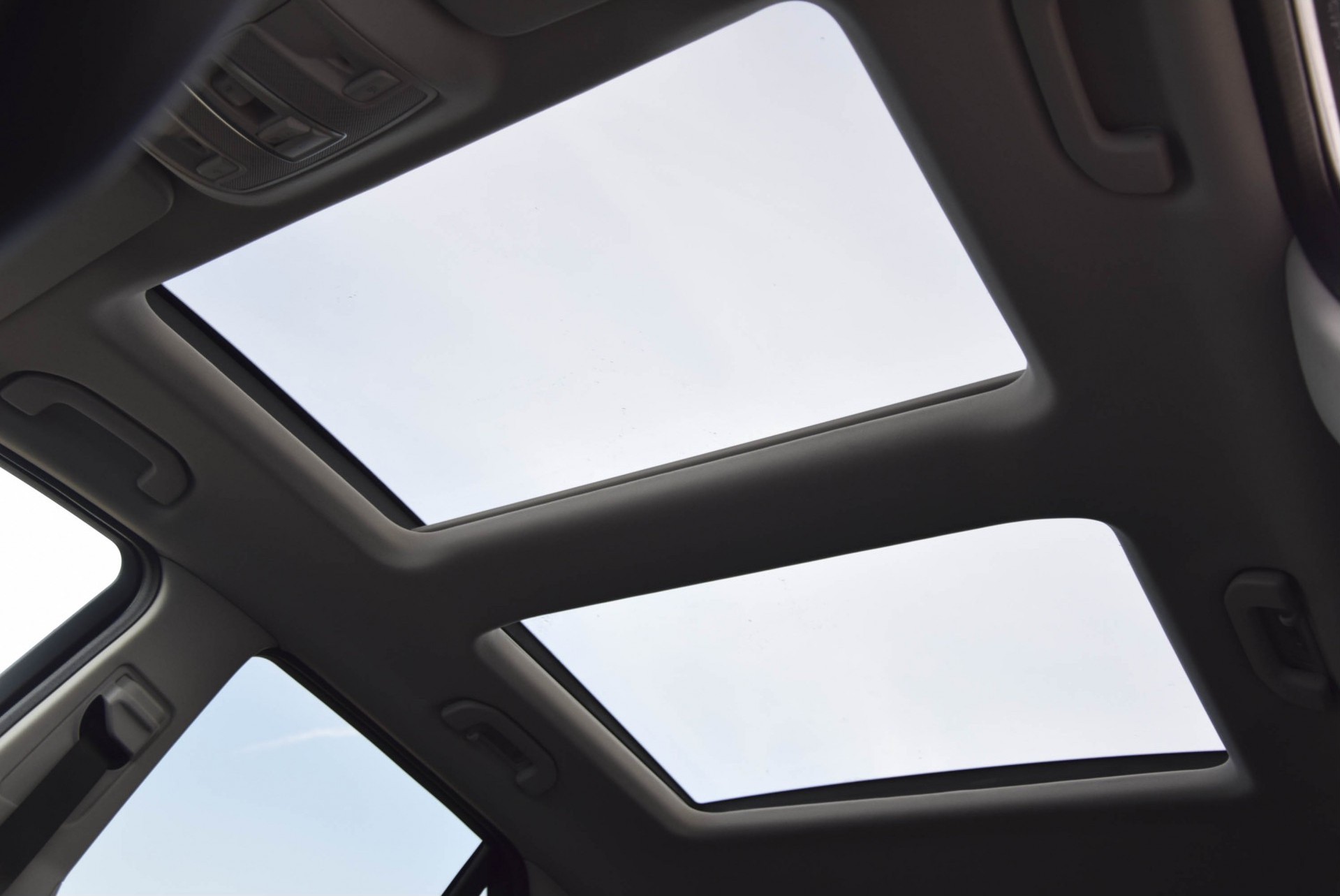 Mercedes-Benz GLE-Klasse 350 d 4-M AMG Night Luchtvering/Panorama/Trekhaak/ILS Aut9 Foto 22