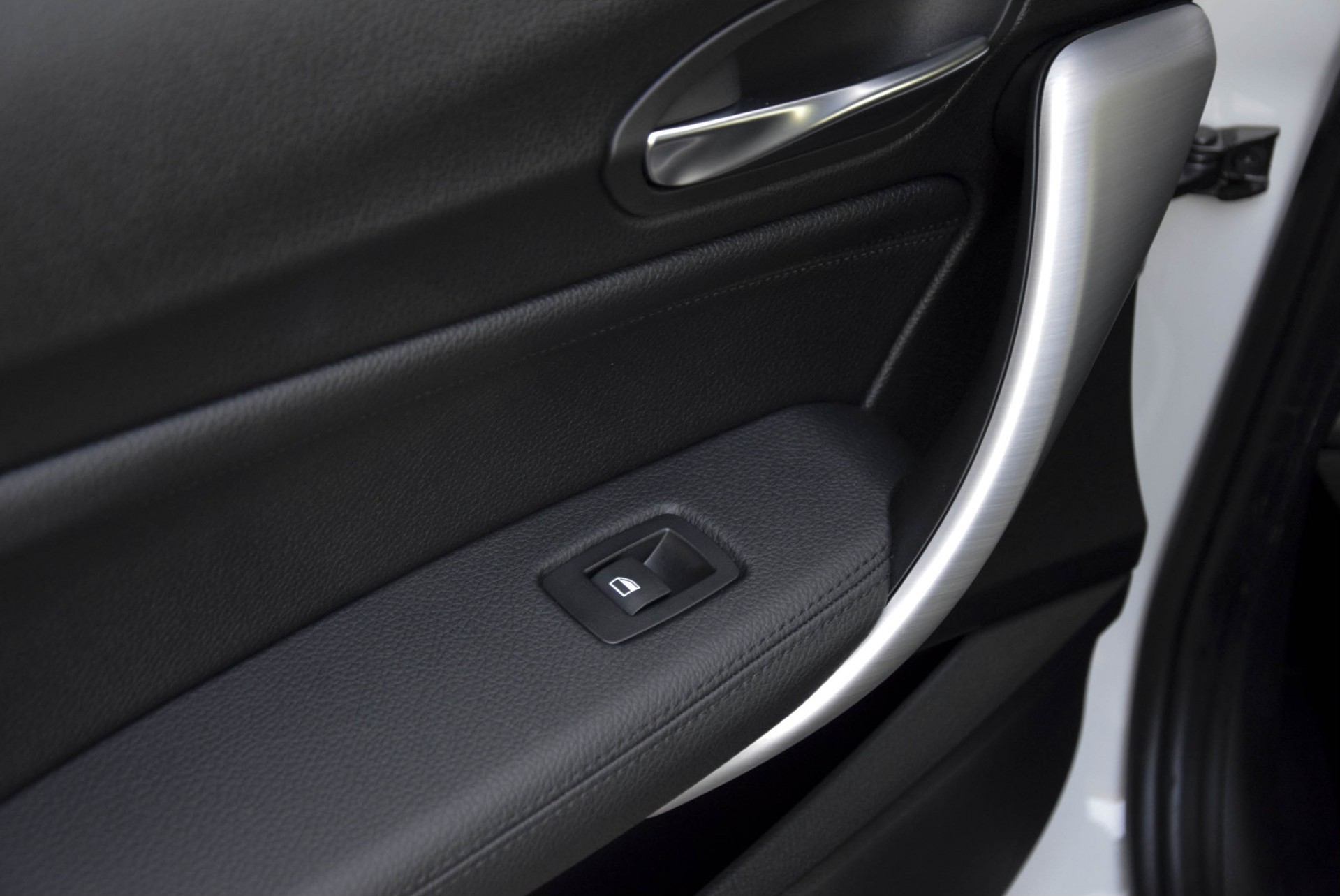 BMW 1 Serie M135i xDrive High Executive M-Performance/ Aerodynamica/Camera/DAB Aut8 Foto 15