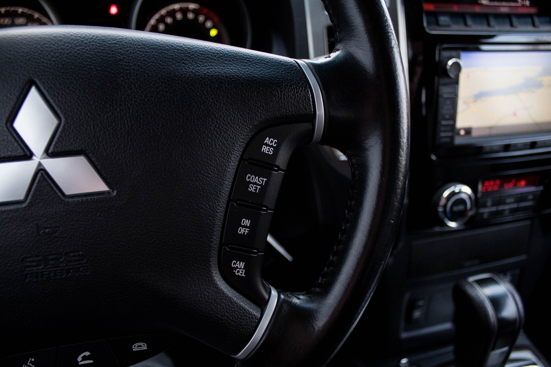 Mitsubishi Pajero 3.8 V6 Instyle Navi/Leder/Bluetooth/Trekhaak Aut5 Foto 11