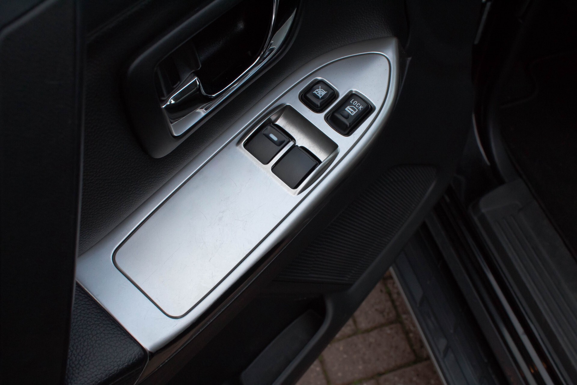 Mitsubishi Pajero 3.8 V6 Instyle Navi/Leder/Bluetooth/Trekhaak Aut5 Foto 24