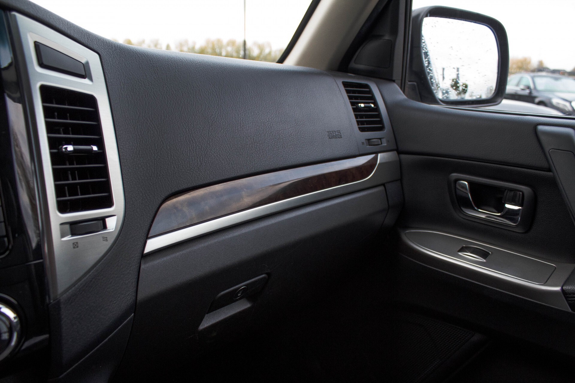 Mitsubishi Pajero 3.8 V6 Instyle Navi/Leder/Bluetooth/Trekhaak Aut5 Foto 28