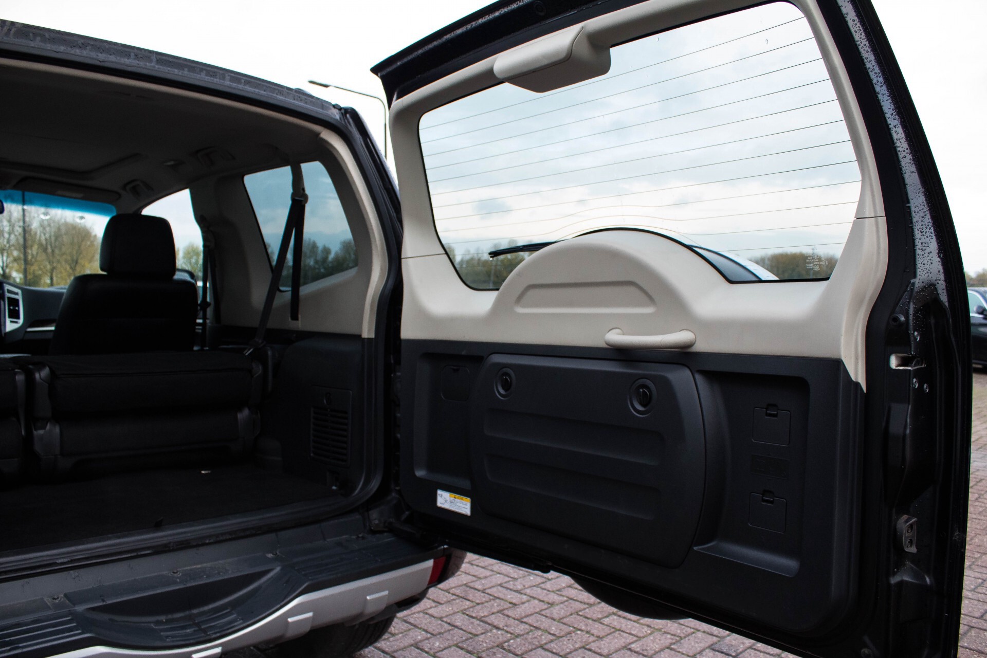 Mitsubishi Pajero 3.8 V6 Instyle Navi/Leder/Bluetooth/Trekhaak Aut5 Foto 37