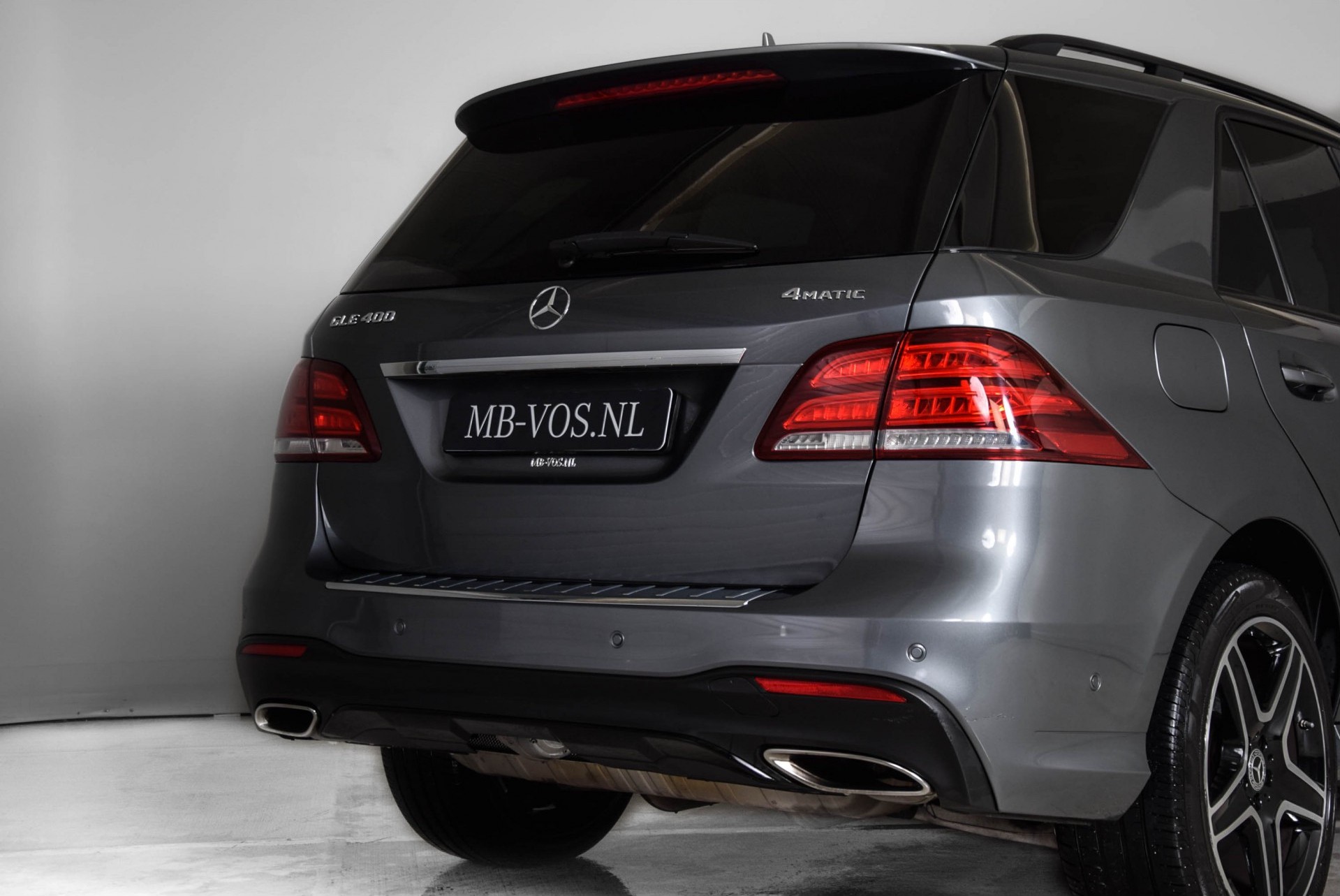 Mercedes-Benz GLE-Klasse 400 4-M Night Luchtvering/Panorama/Trekhaak/ILS Aut9 Foto 27