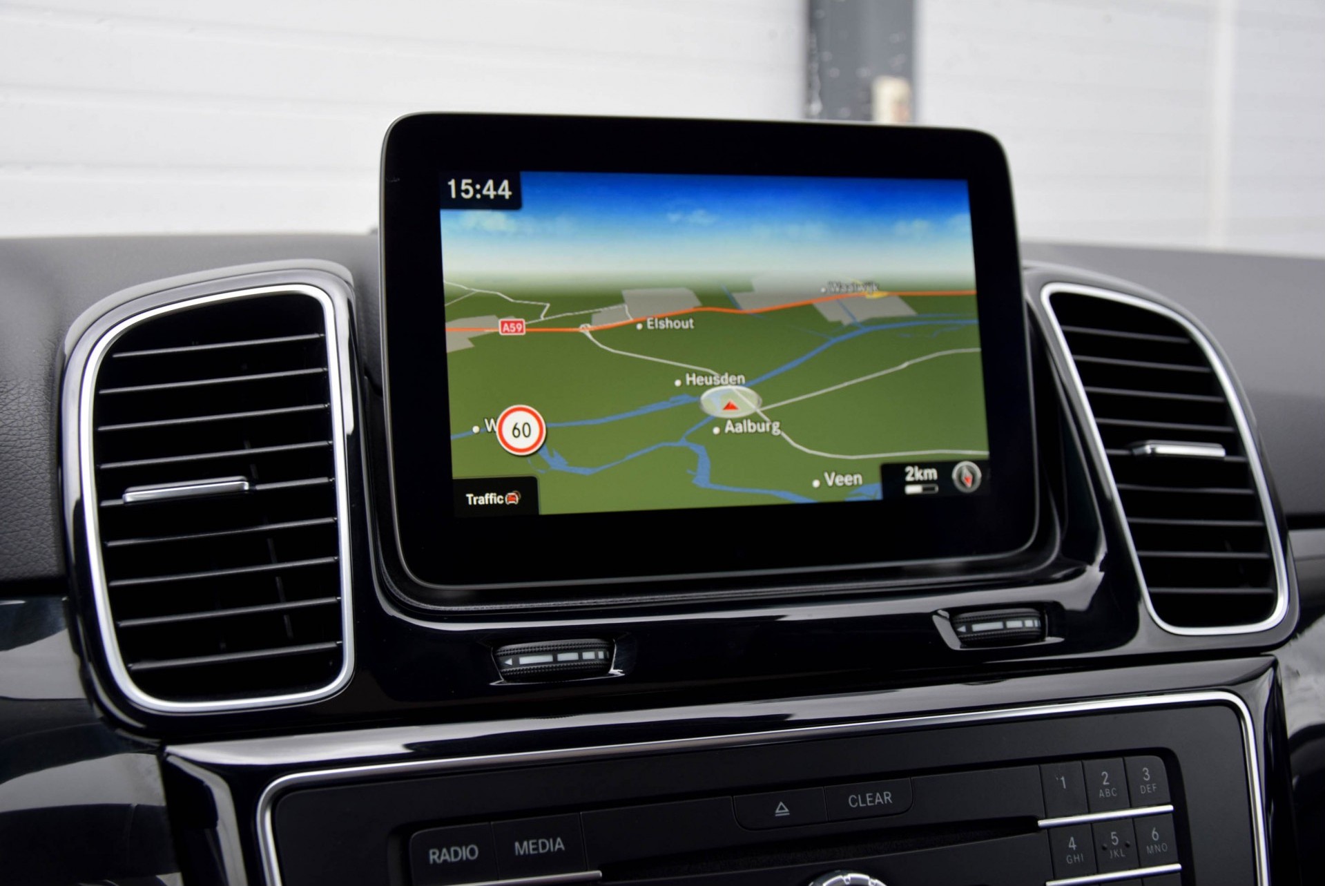 Mercedes-Benz GLE-Klasse 350 d 4-M AMG Night Luchtvering/Panorama/Trekhaak/ILS Aut9 Foto 15