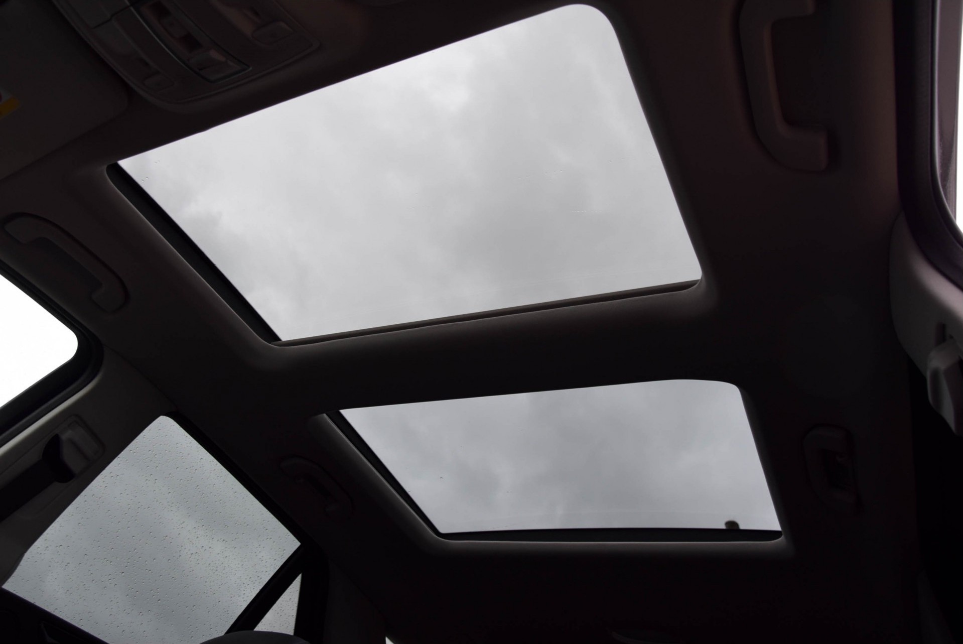 Mercedes-Benz GLE-Klasse 350 d 4-M AMG Night Luchtvering/Panorama/Trekhaak/ILS Aut9 Foto 21